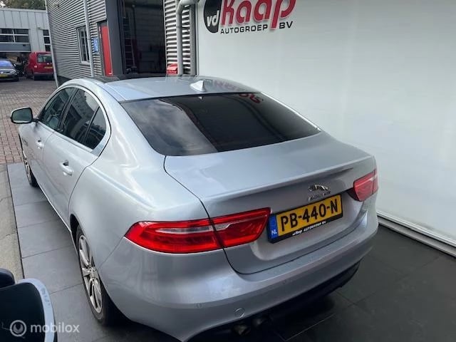 Hoofdafbeelding Jaguar XE