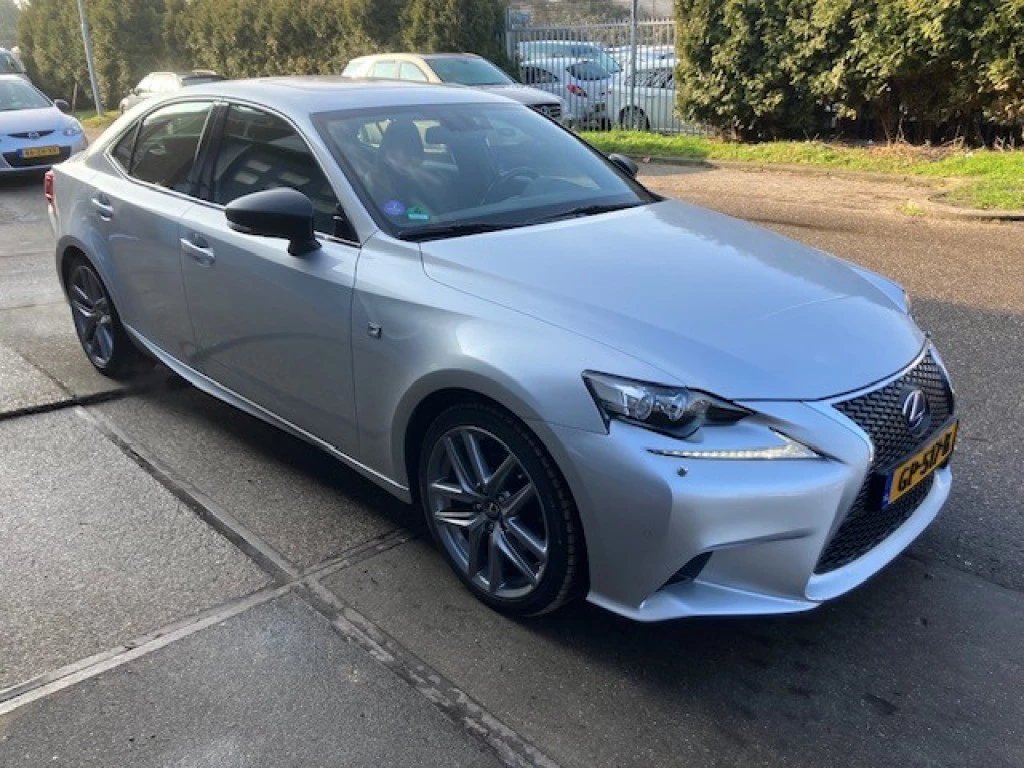 Hoofdafbeelding Lexus IS