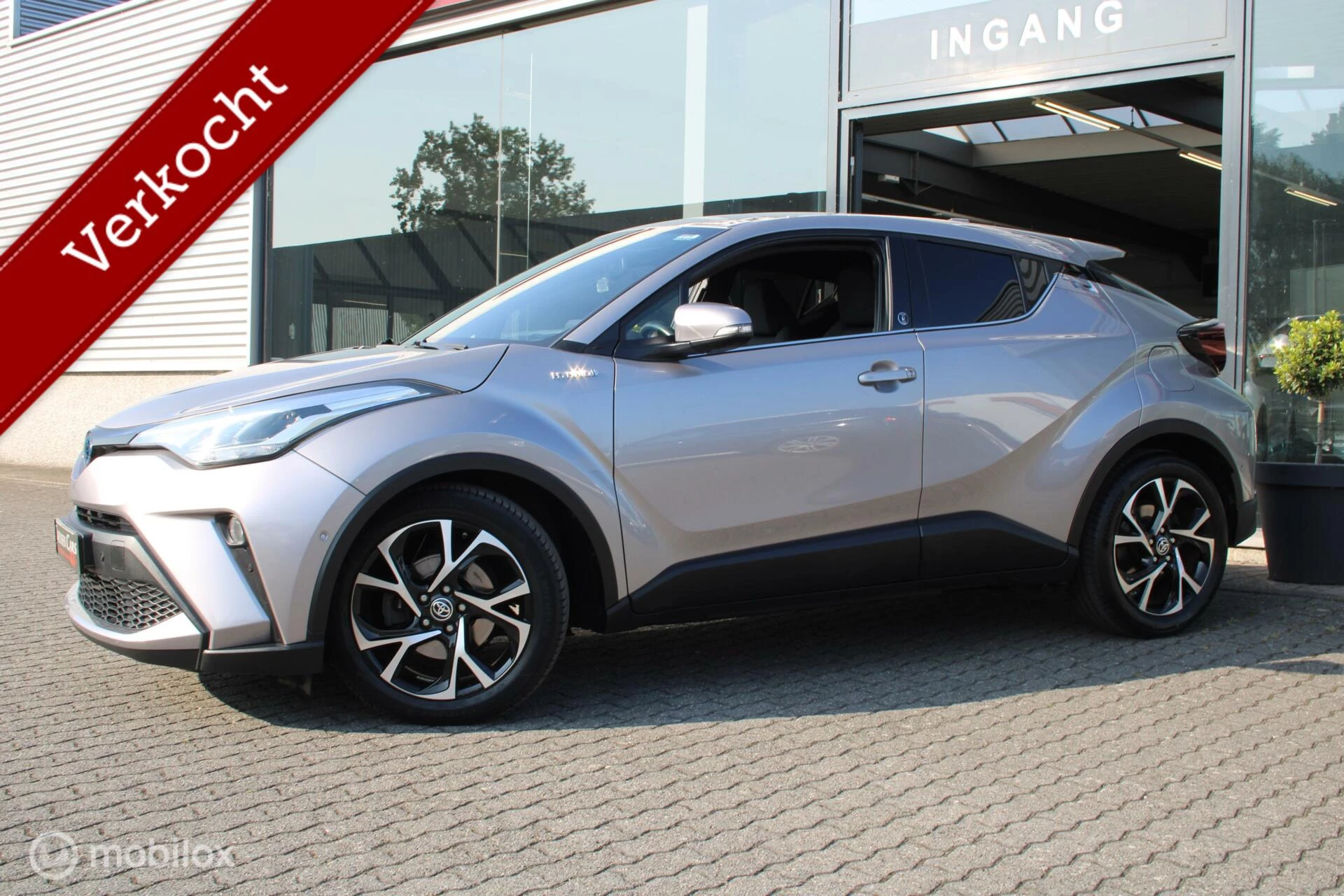 Hoofdafbeelding Toyota C-HR