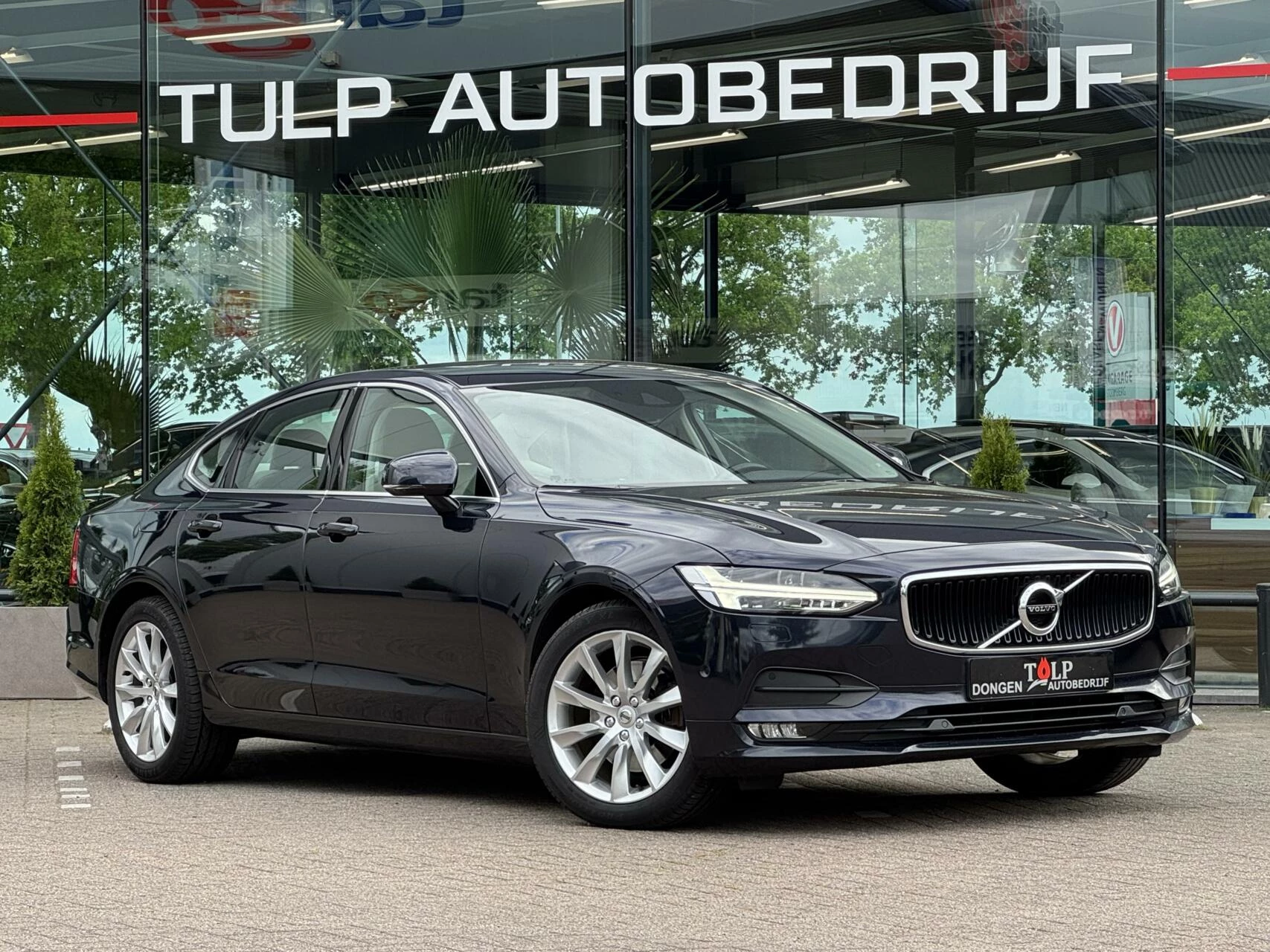 Hoofdafbeelding Volvo S90
