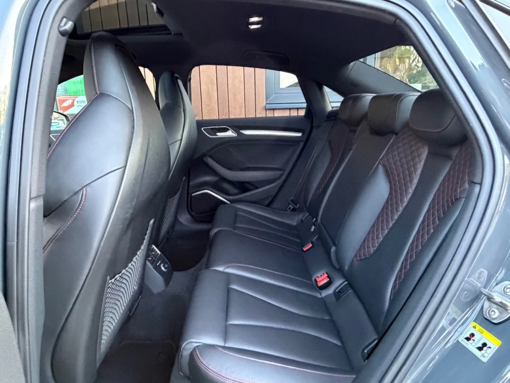 Hoofdafbeelding Audi S3