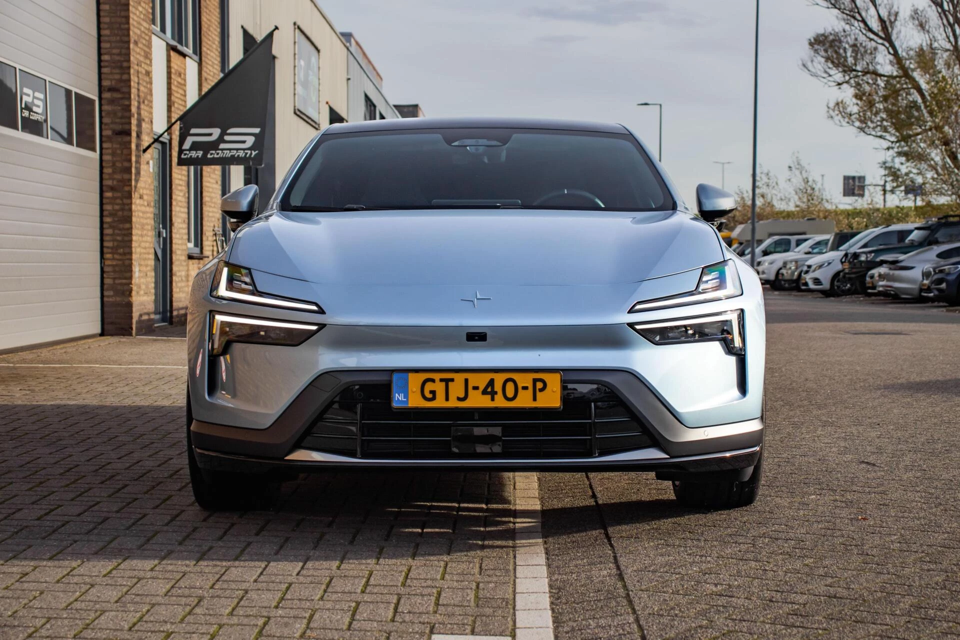 Hoofdafbeelding Polestar 4