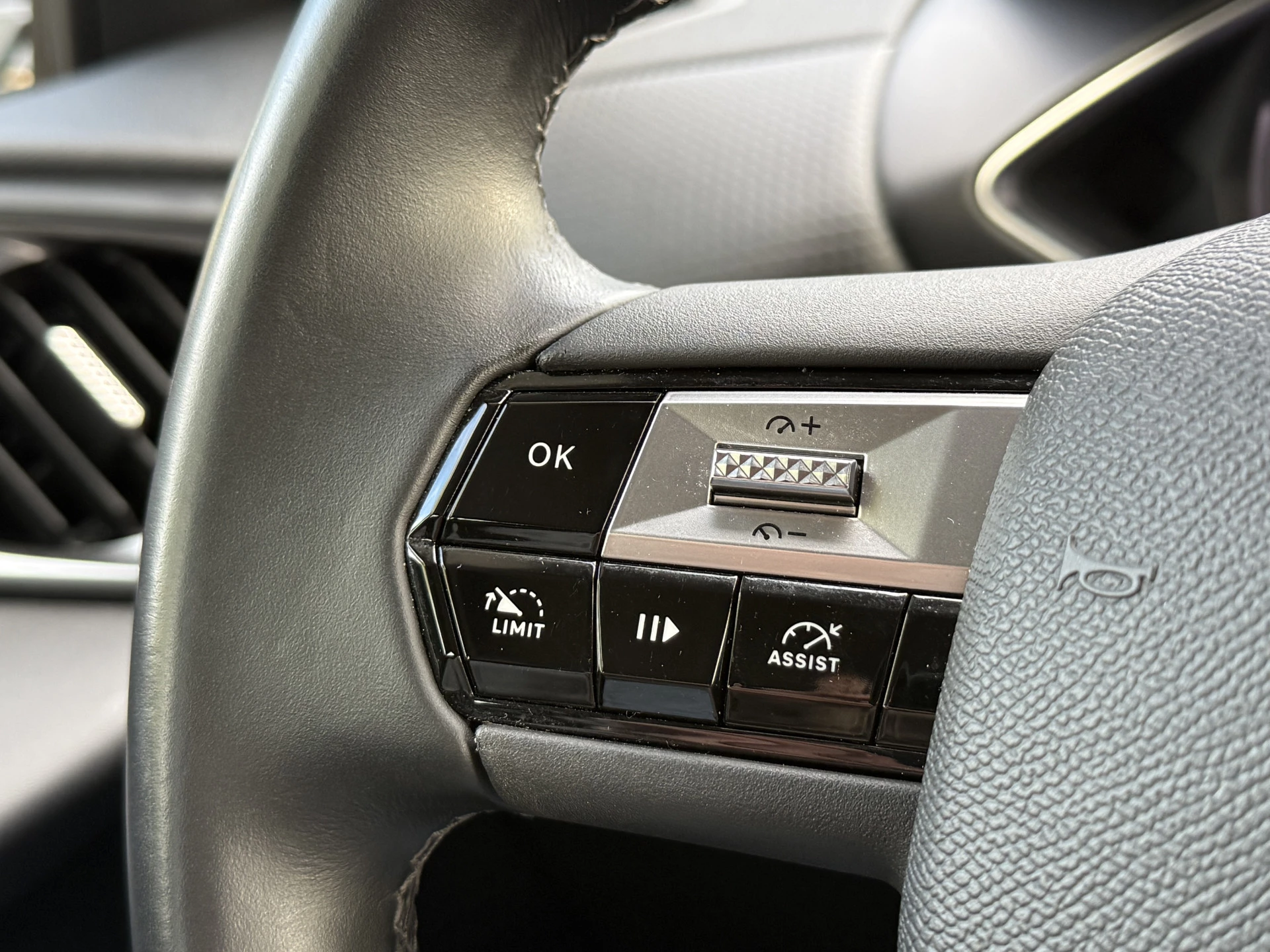 Hoofdafbeelding DS DS 3