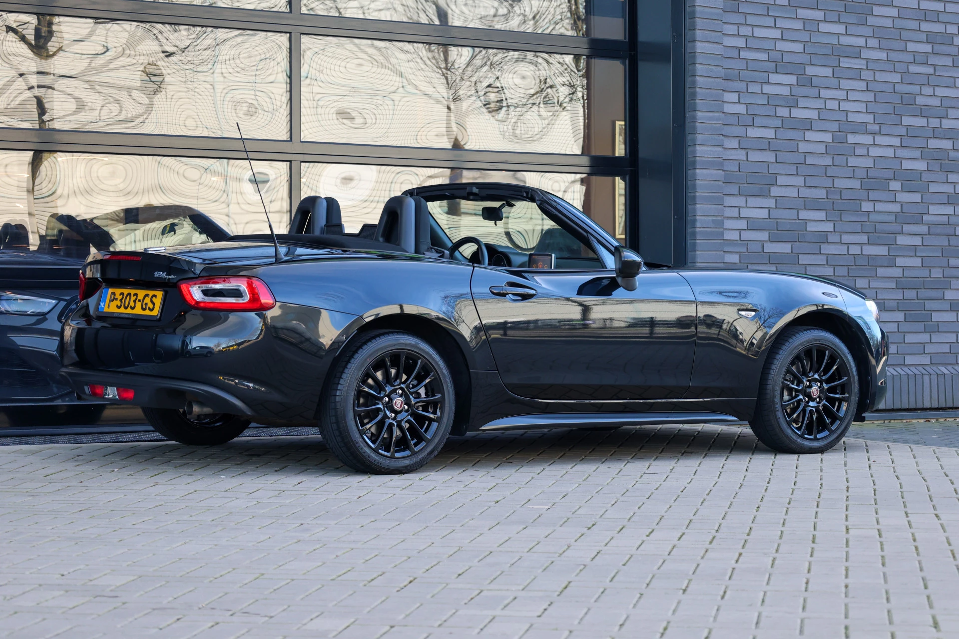 Hoofdafbeelding Fiat 124 Spider
