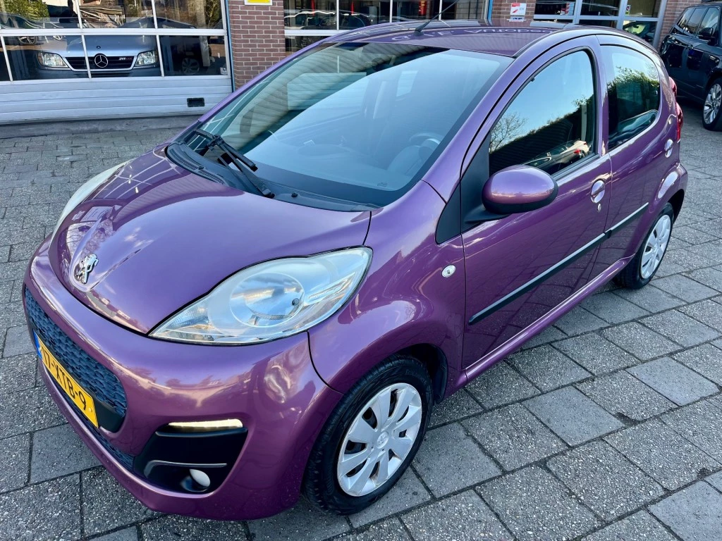 Hoofdafbeelding Peugeot 107