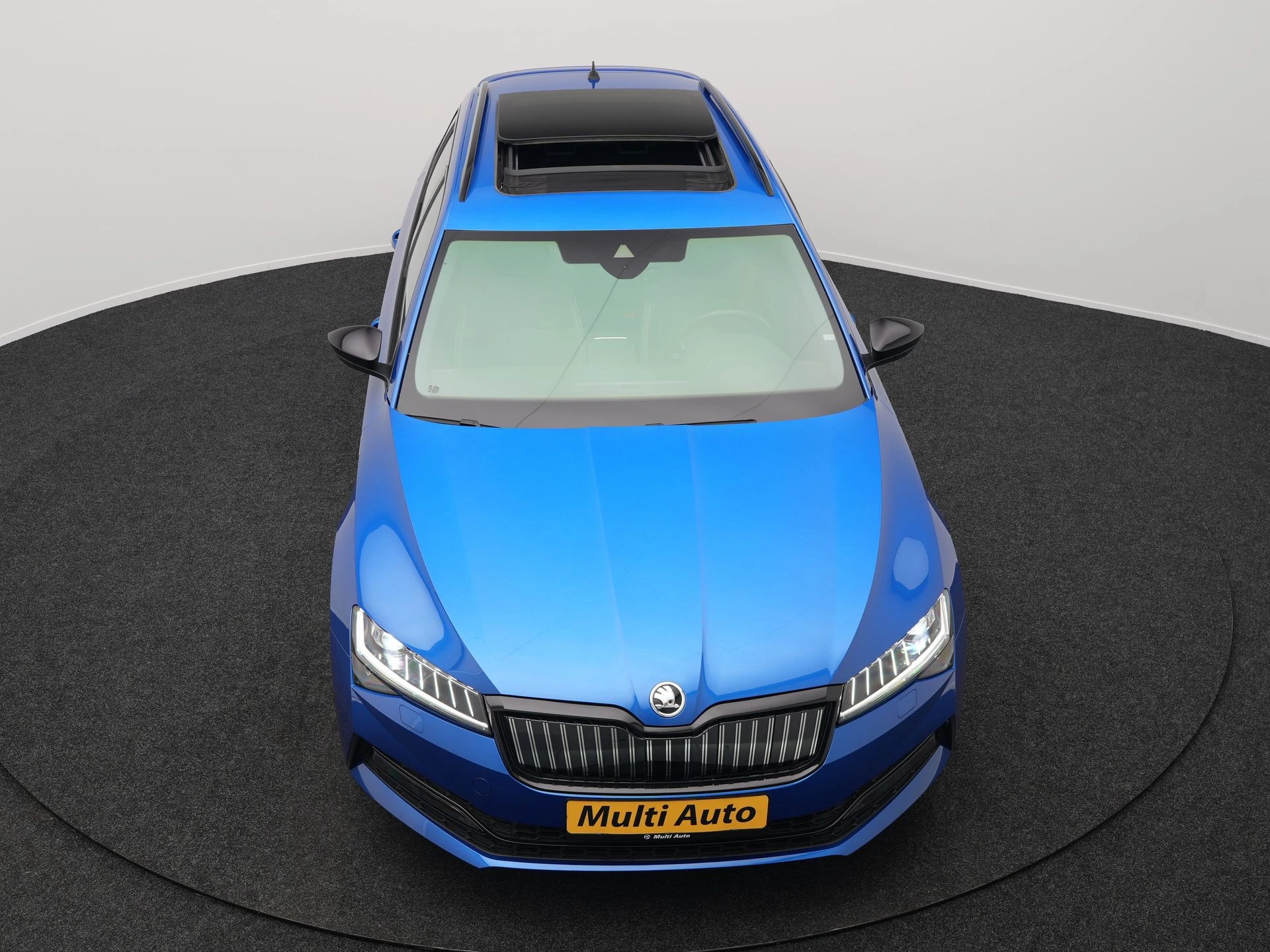 Hoofdafbeelding Škoda Superb