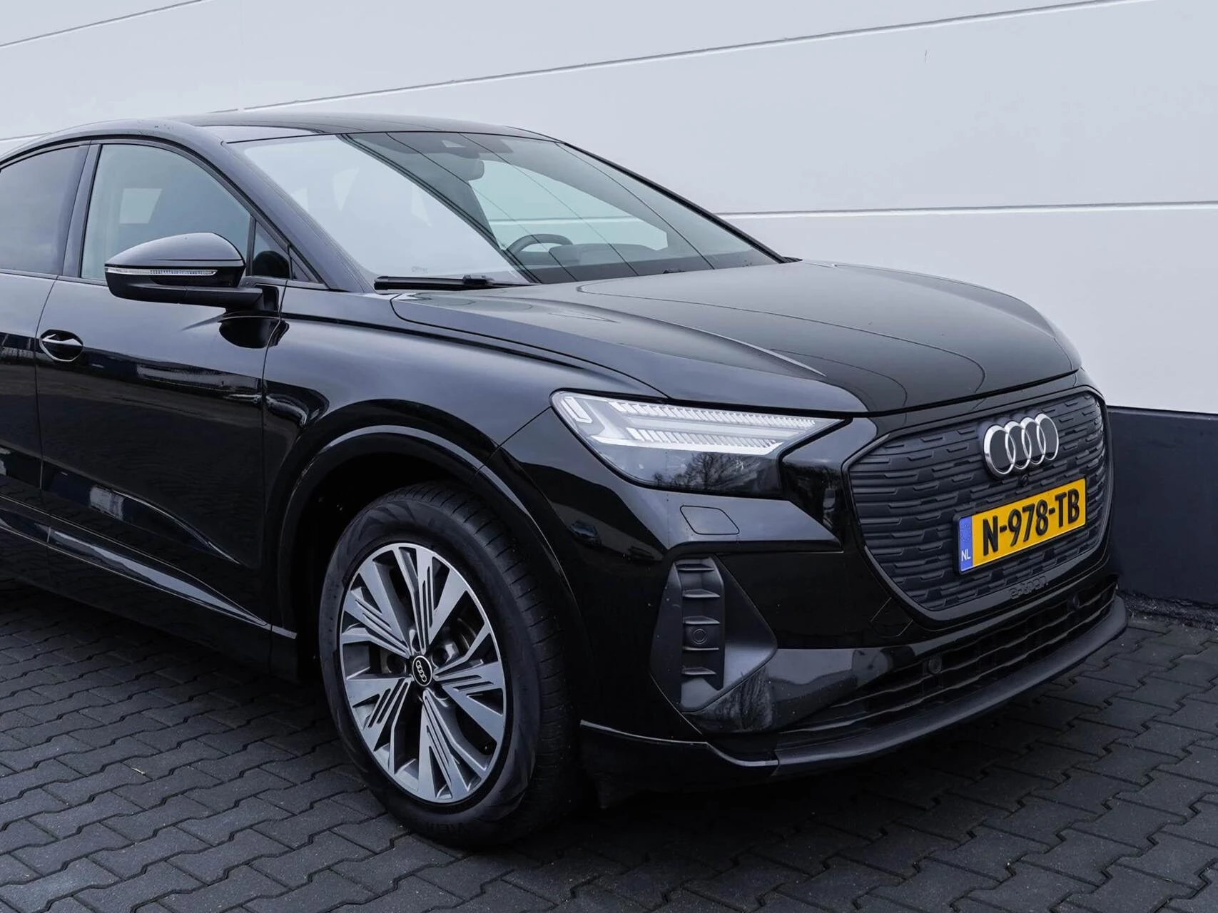 Hoofdafbeelding Audi Q4 e-tron