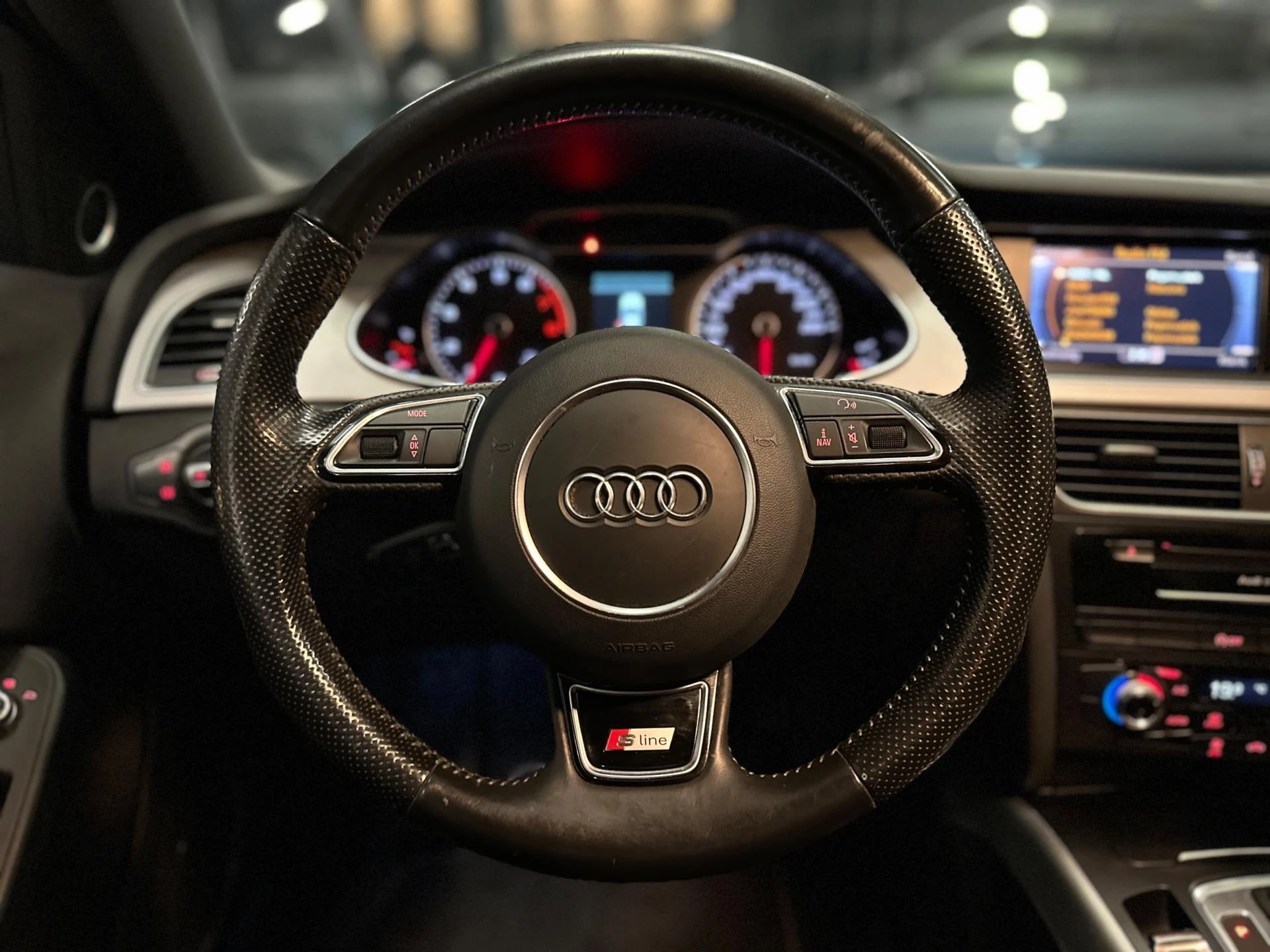 Hoofdafbeelding Audi A4