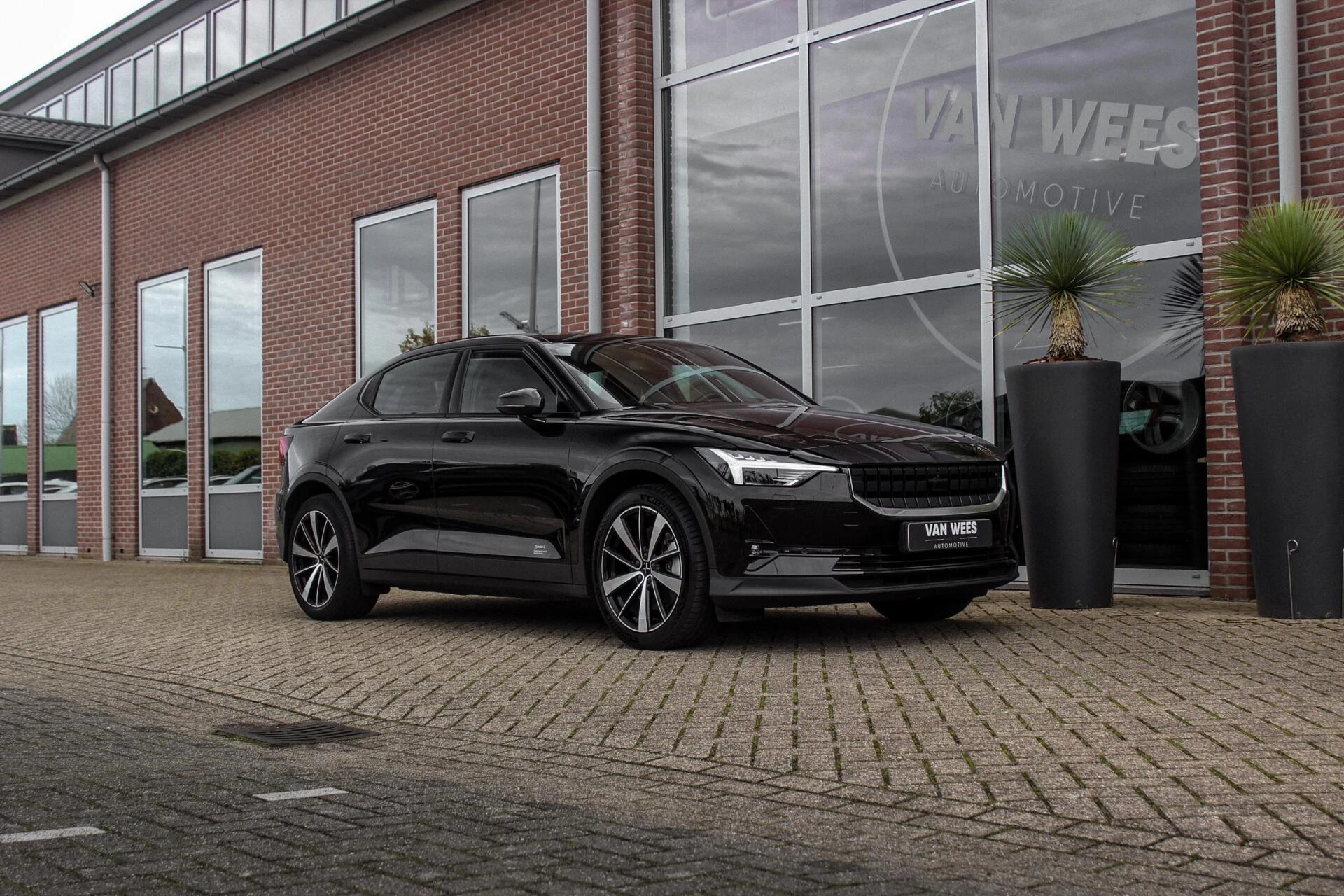 Hoofdafbeelding Polestar 2