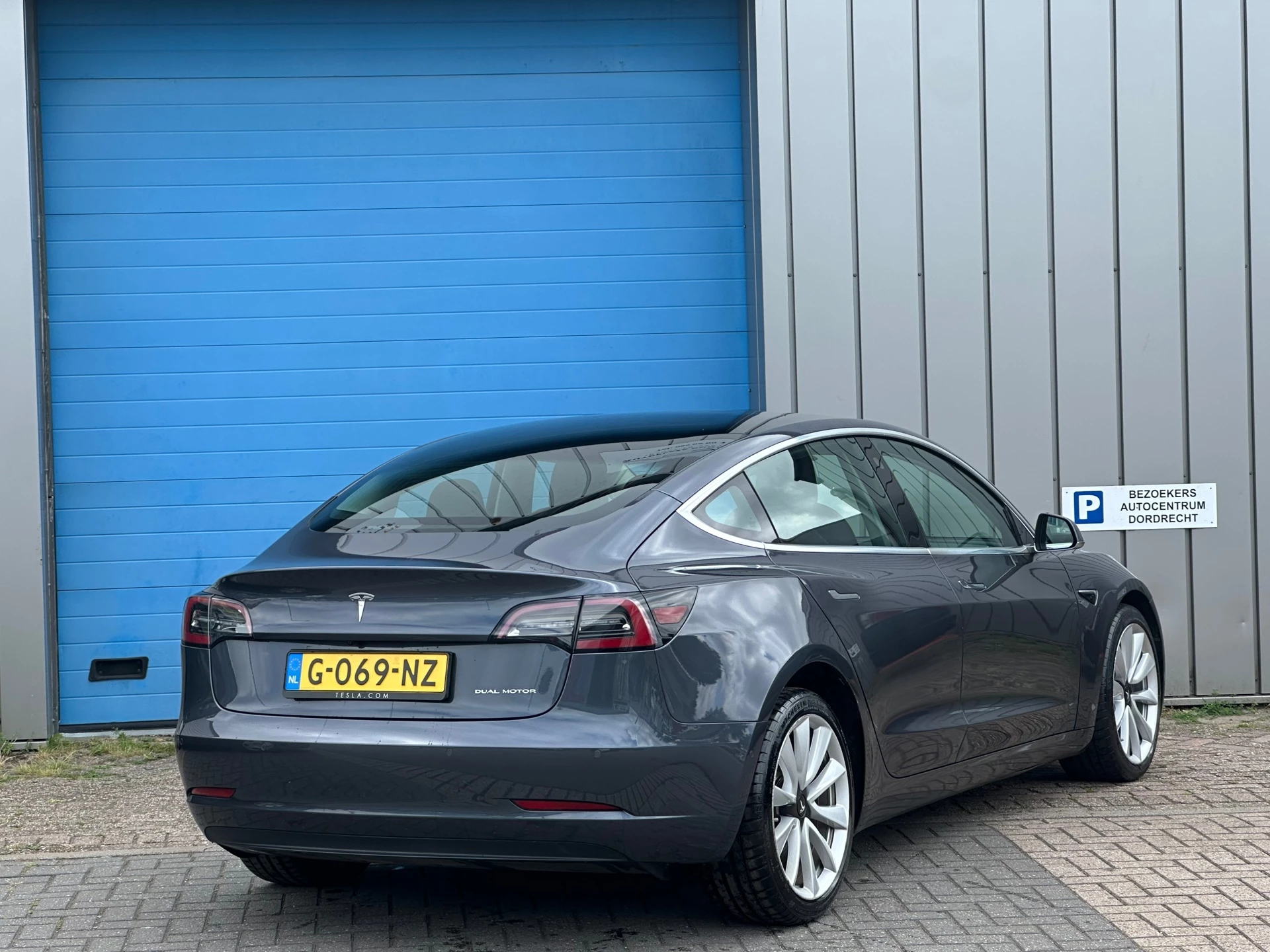 Hoofdafbeelding Tesla Model 3