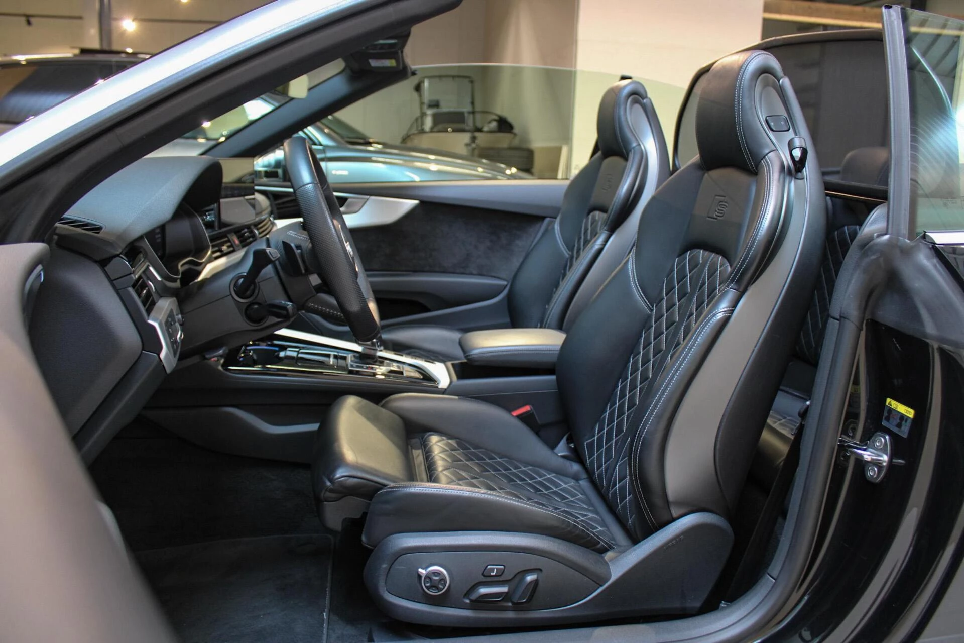 Hoofdafbeelding Audi S5