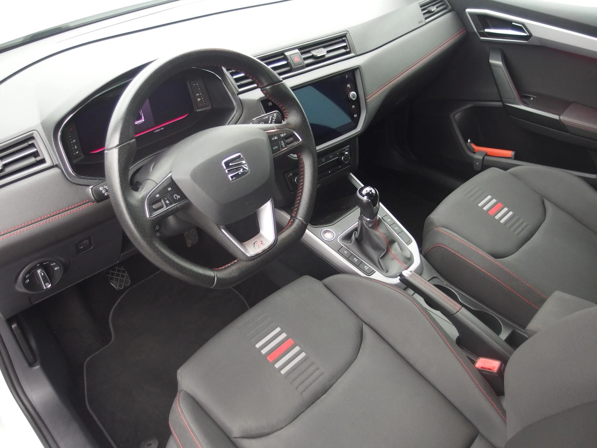 Hoofdafbeelding SEAT Arona