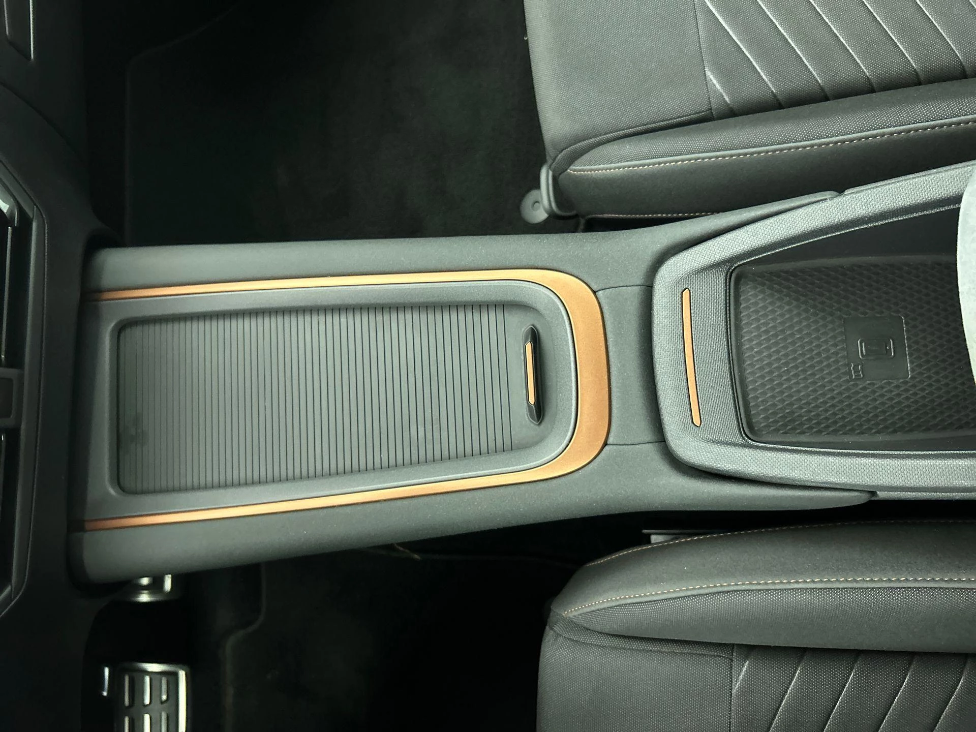 Hoofdafbeelding CUPRA Born