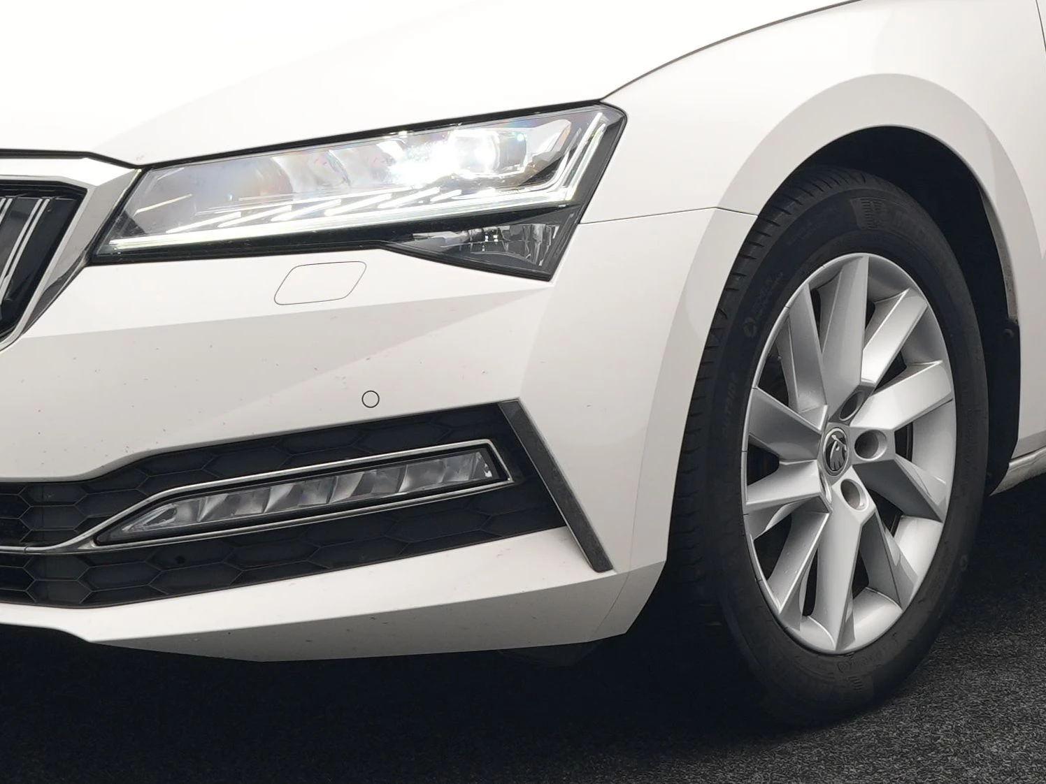 Hoofdafbeelding Škoda Superb