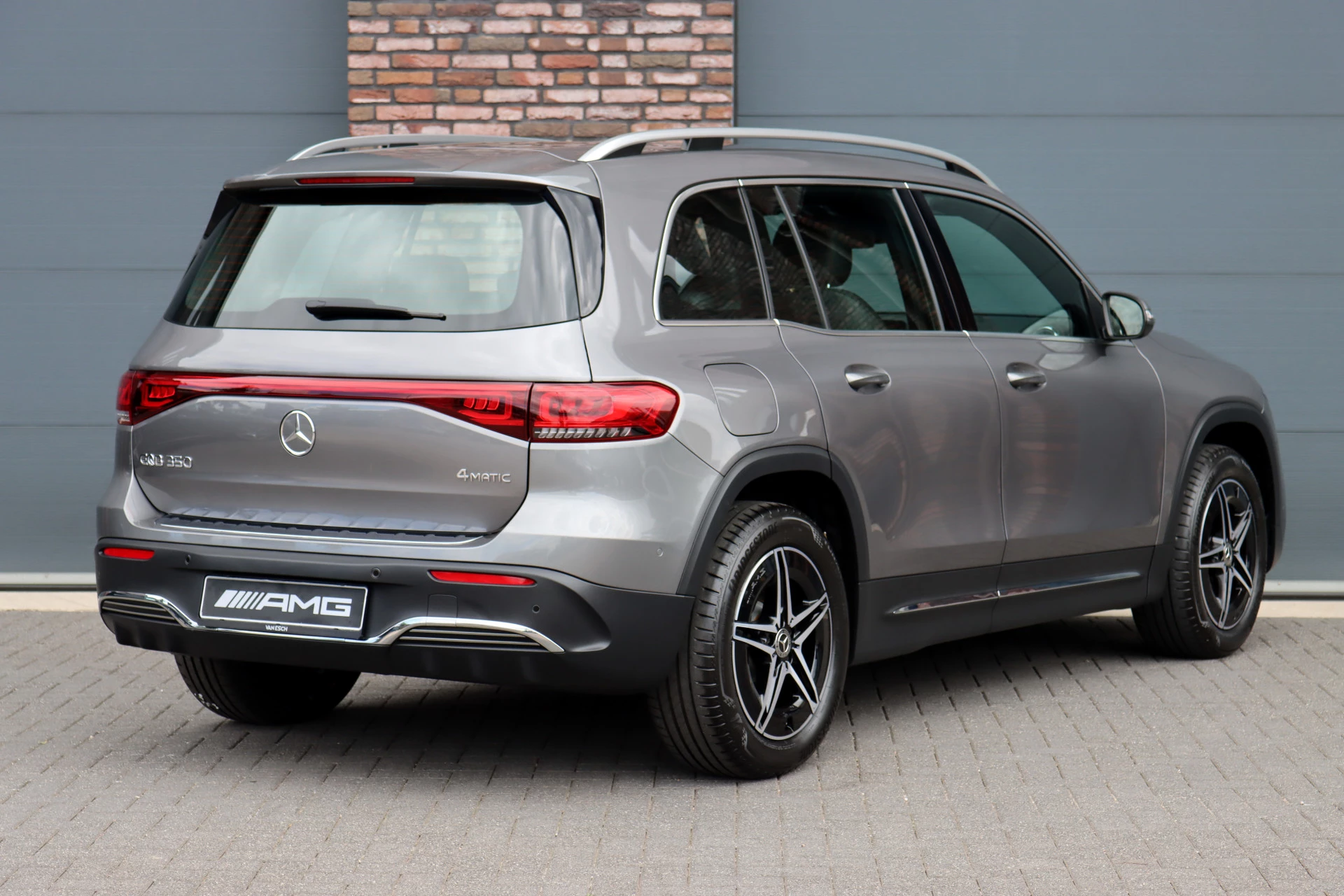 Hoofdafbeelding Mercedes-Benz EQB