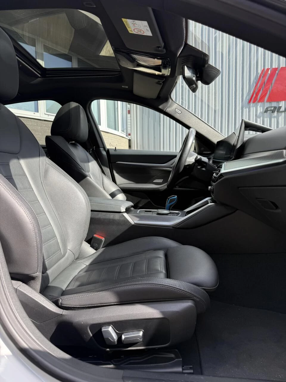 Hoofdafbeelding BMW i4
