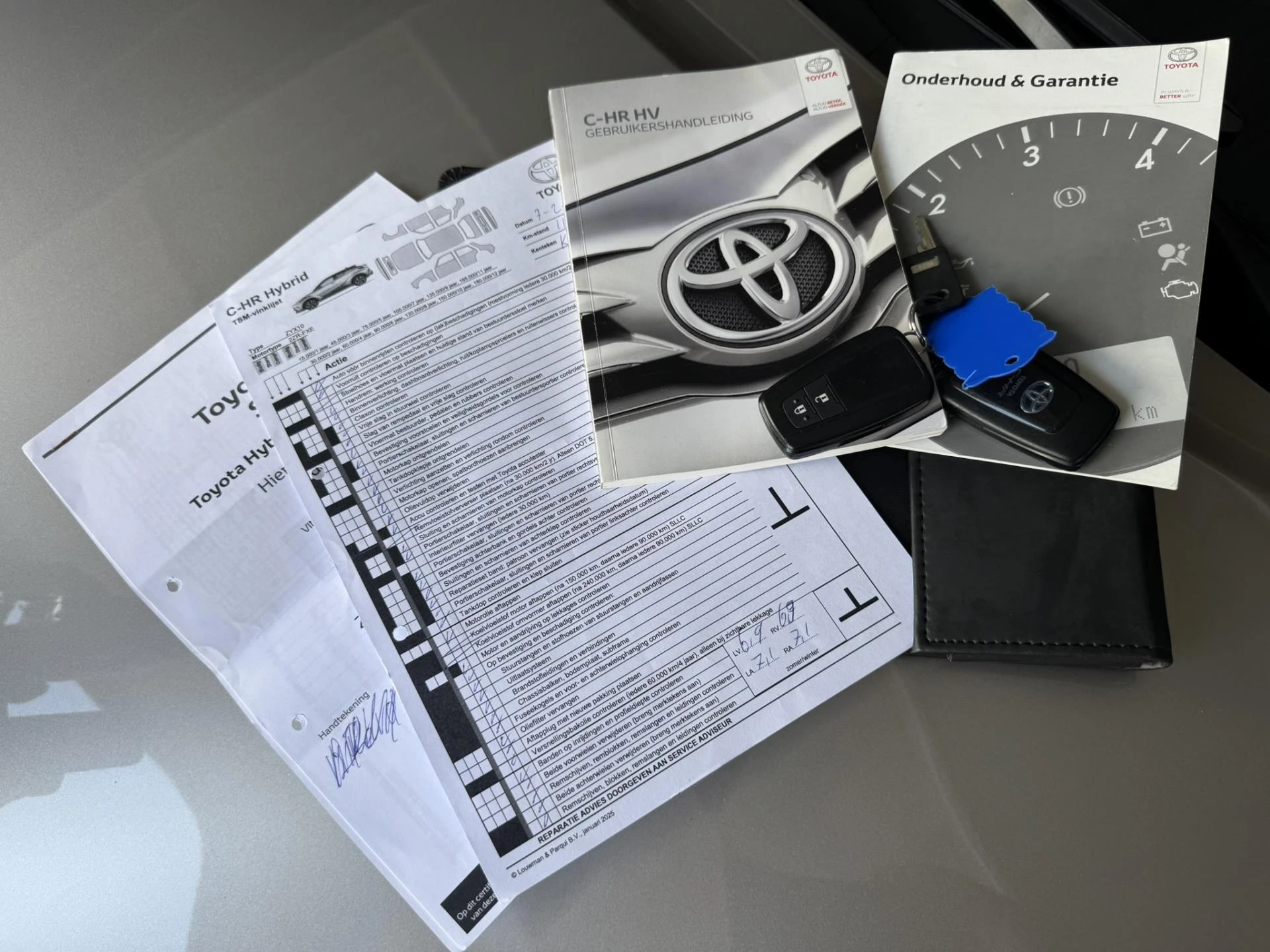 Hoofdafbeelding Toyota C-HR