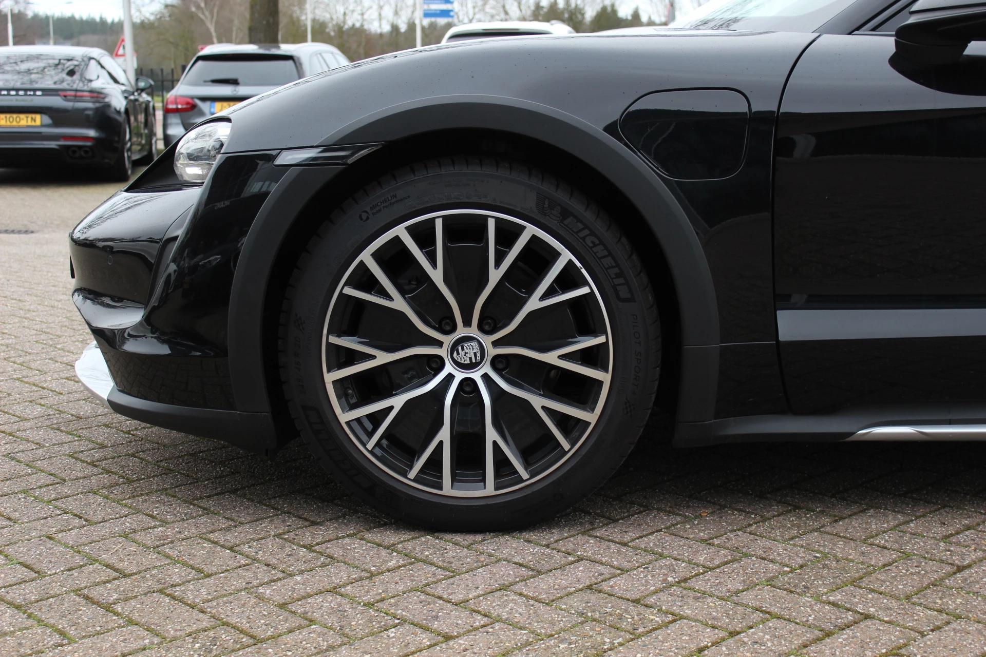 Hoofdafbeelding Porsche Taycan