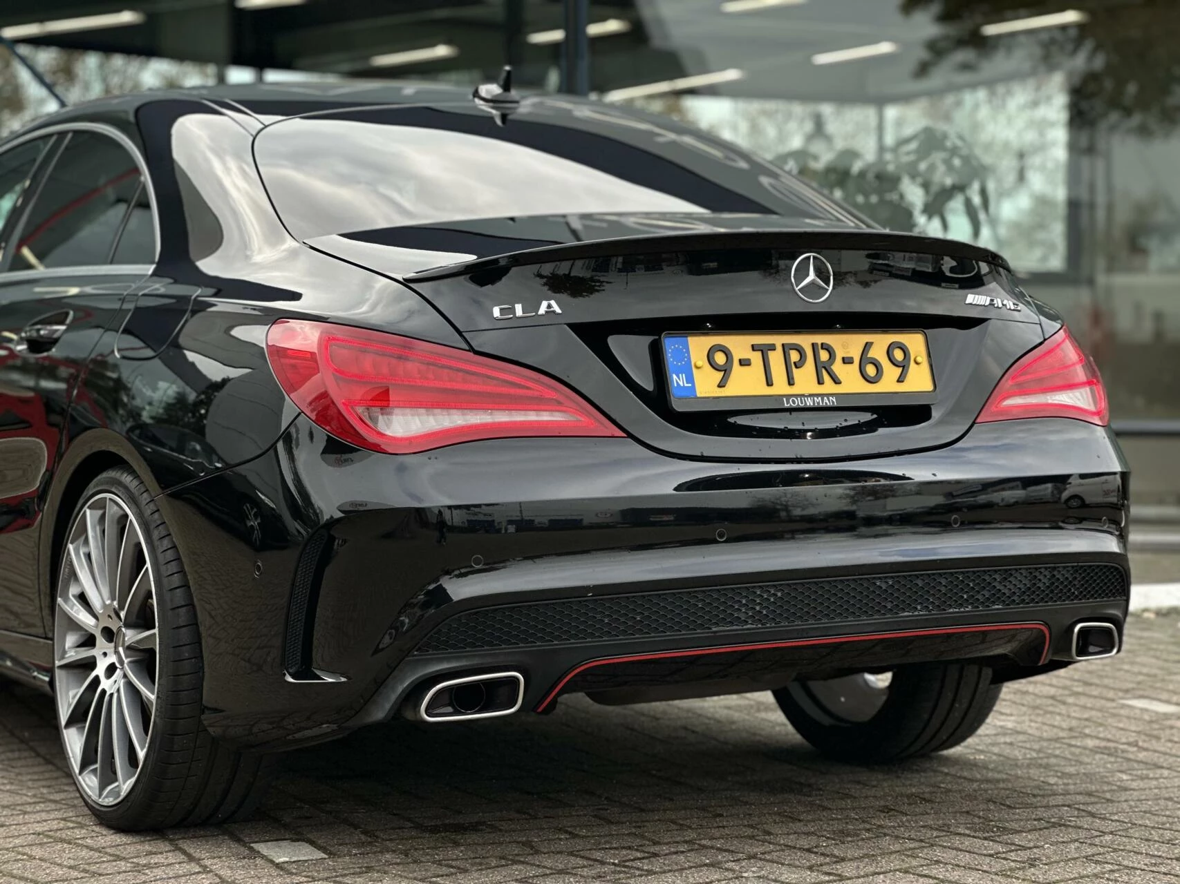 Hoofdafbeelding Mercedes-Benz CLA