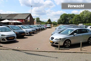 Honda Civic 1.3 110pk Hybrid Elegance automaat ECC/cruise/stoelverw./lm velgen