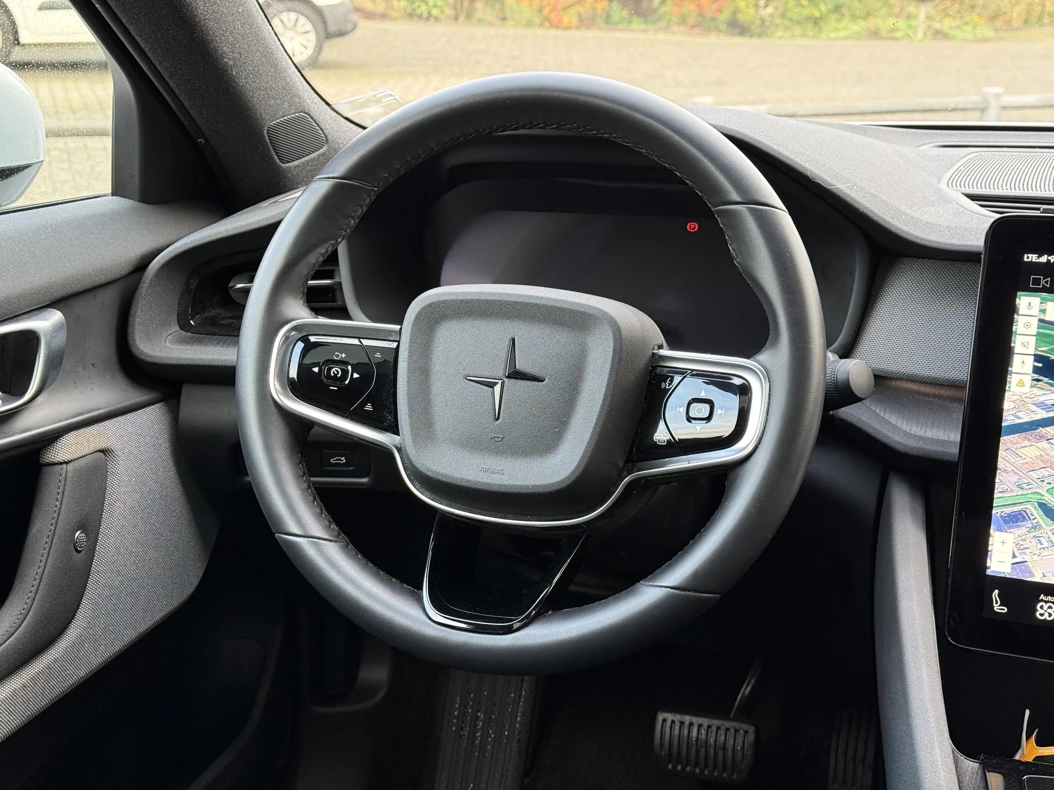 Hoofdafbeelding Polestar 2