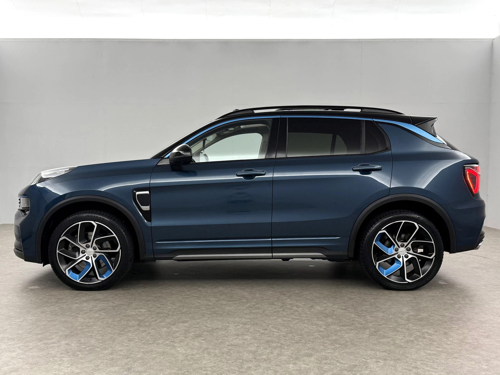 Hoofdafbeelding Lynk & Co 01