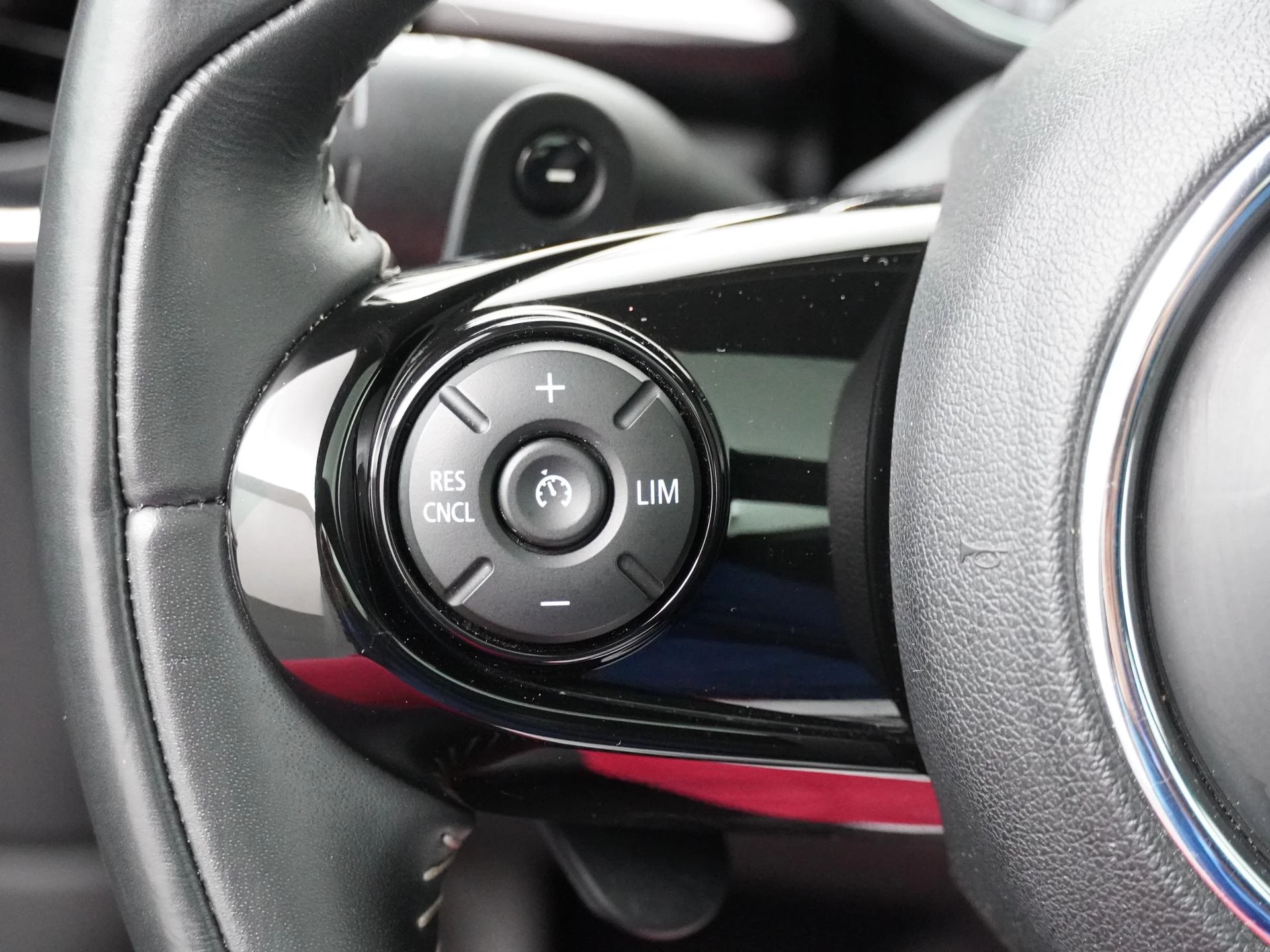 Hoofdafbeelding MINI 3-deurs