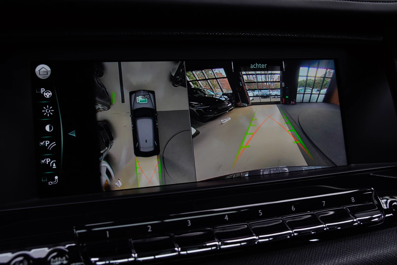 Hoofdafbeelding Rolls-Royce Cullinan