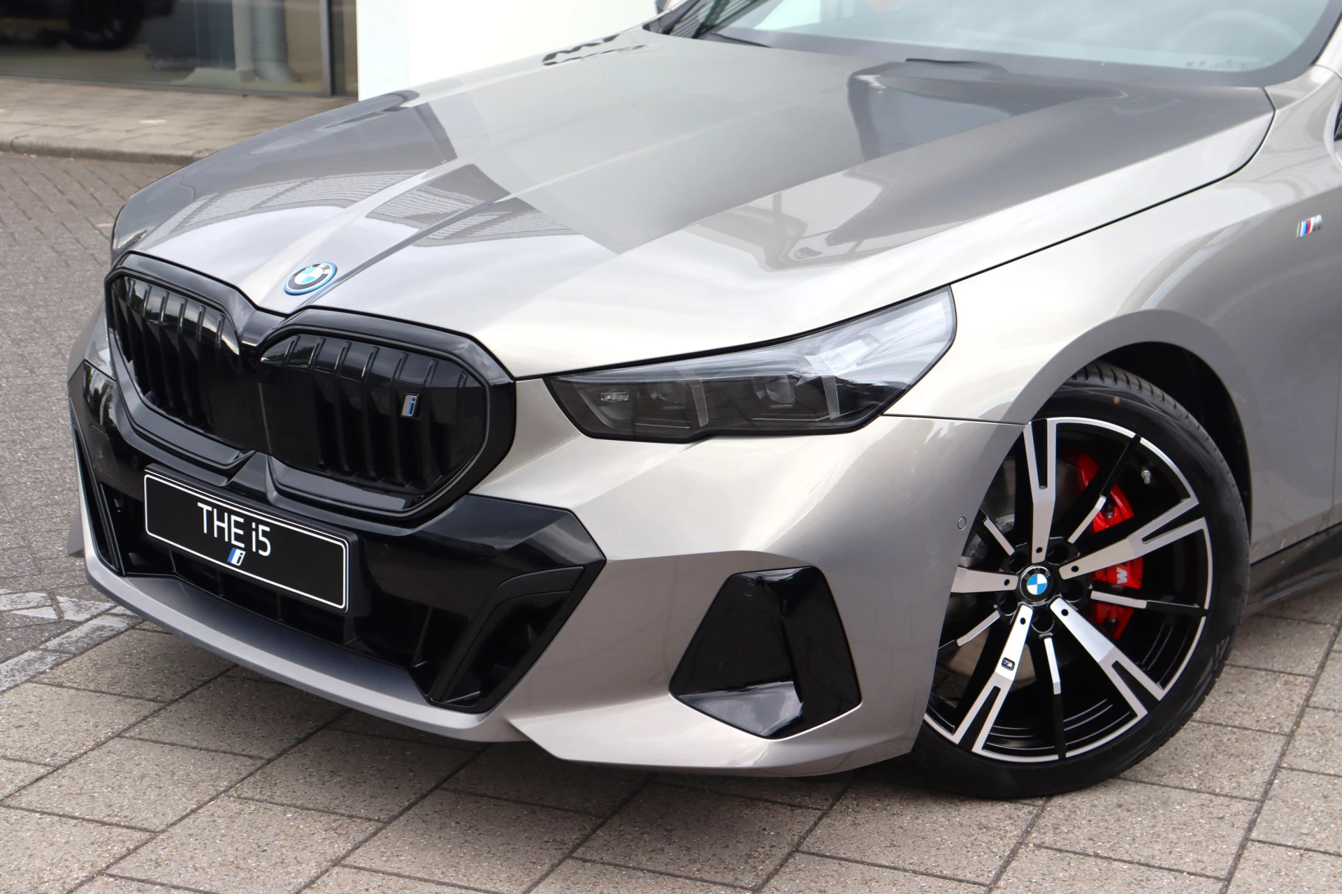 Hoofdafbeelding BMW i5