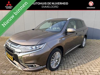 Mitsubishi Outlander 2.4 PHEV Instyle trekhaak leer opendak