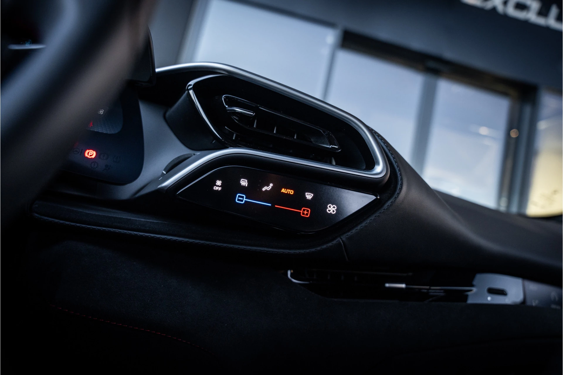 Hoofdafbeelding Ferrari 296