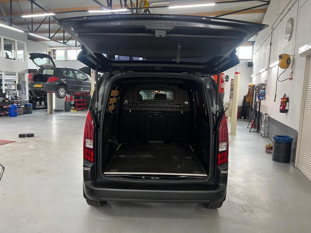 Hoofdafbeelding Peugeot Partner