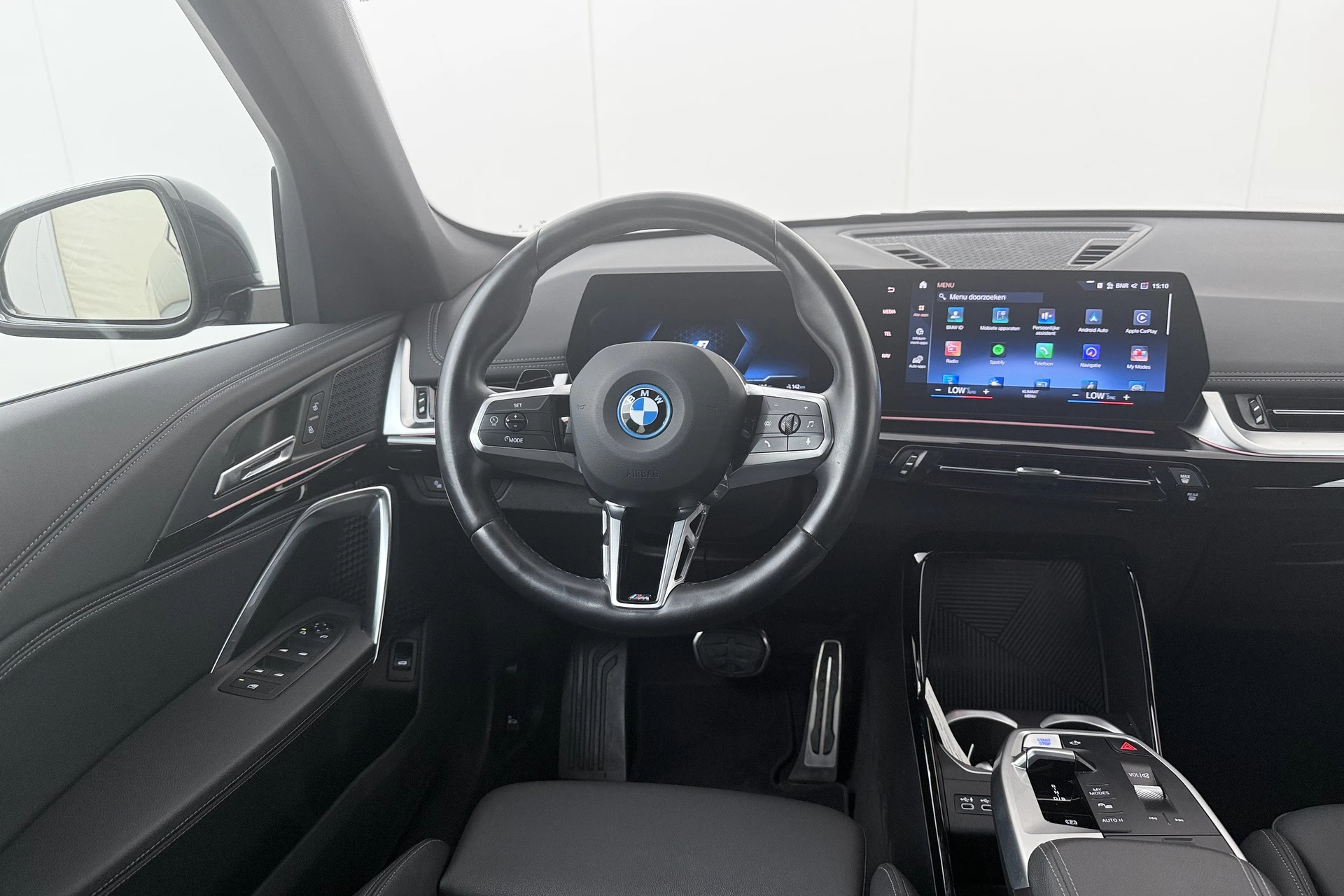 Hoofdafbeelding BMW iX1