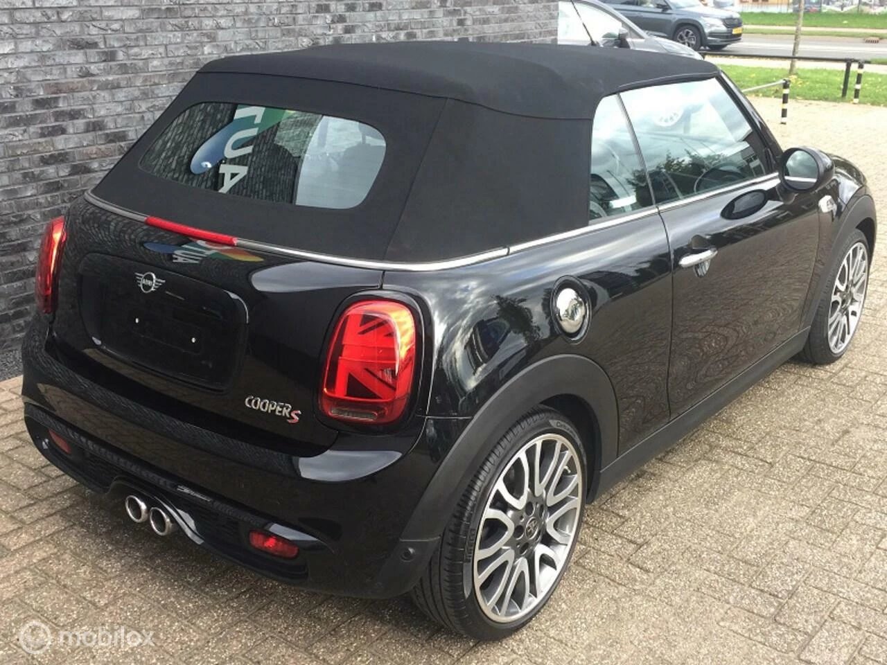 Hoofdafbeelding MINI Cooper S Cabrio