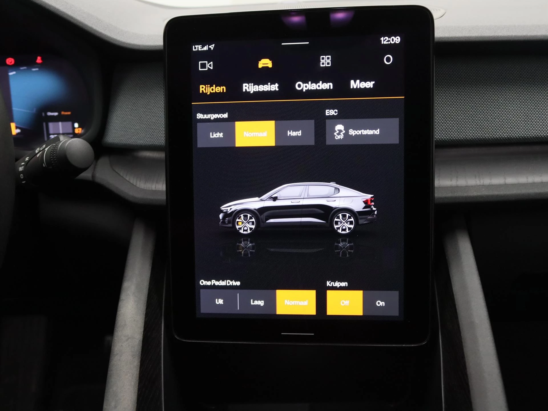 Hoofdafbeelding Polestar 2