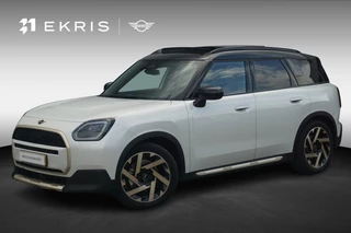 MINI Countryman E Favoured Uitvoering | Pano dak / Keyless entry / Head up Display / Leer / Apple carplay