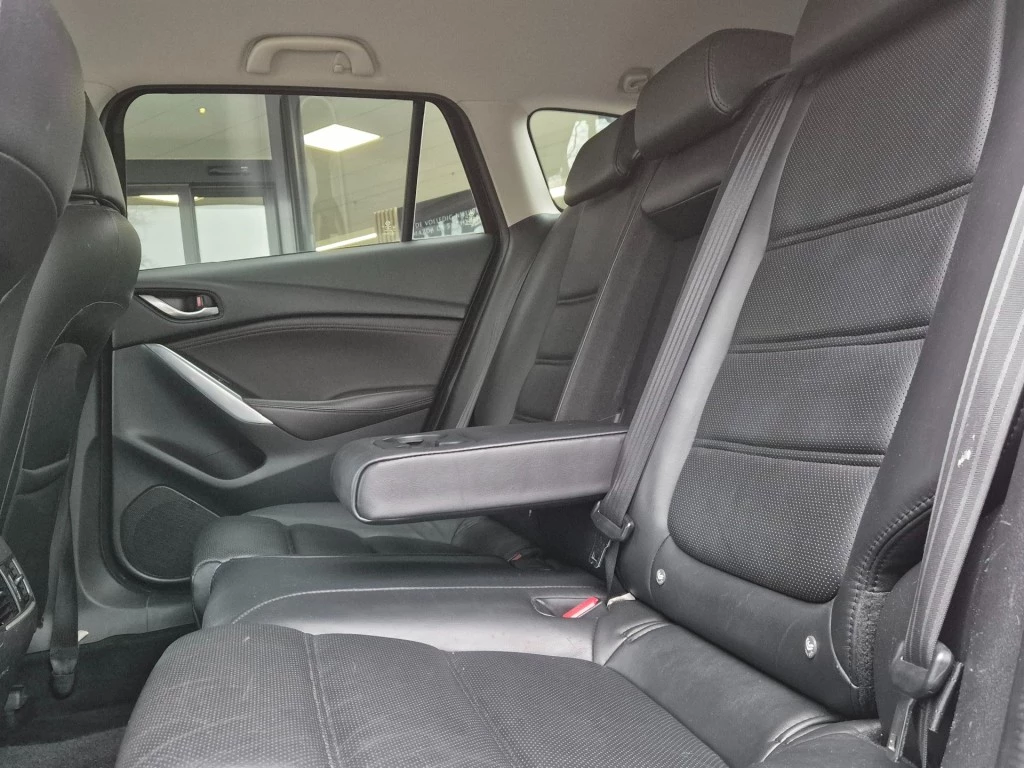 Hoofdafbeelding Mazda 6