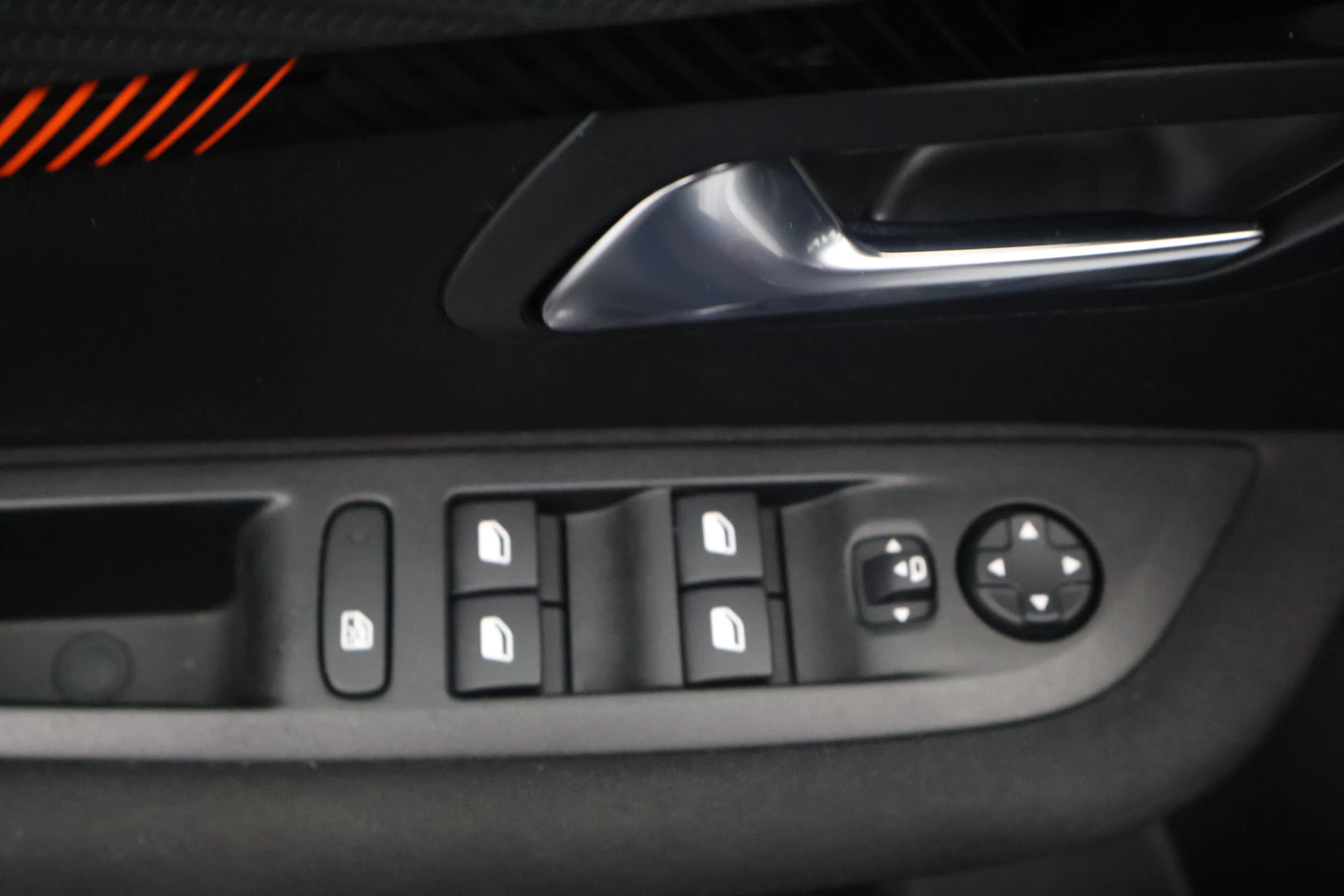 Hoofdafbeelding Peugeot e-208