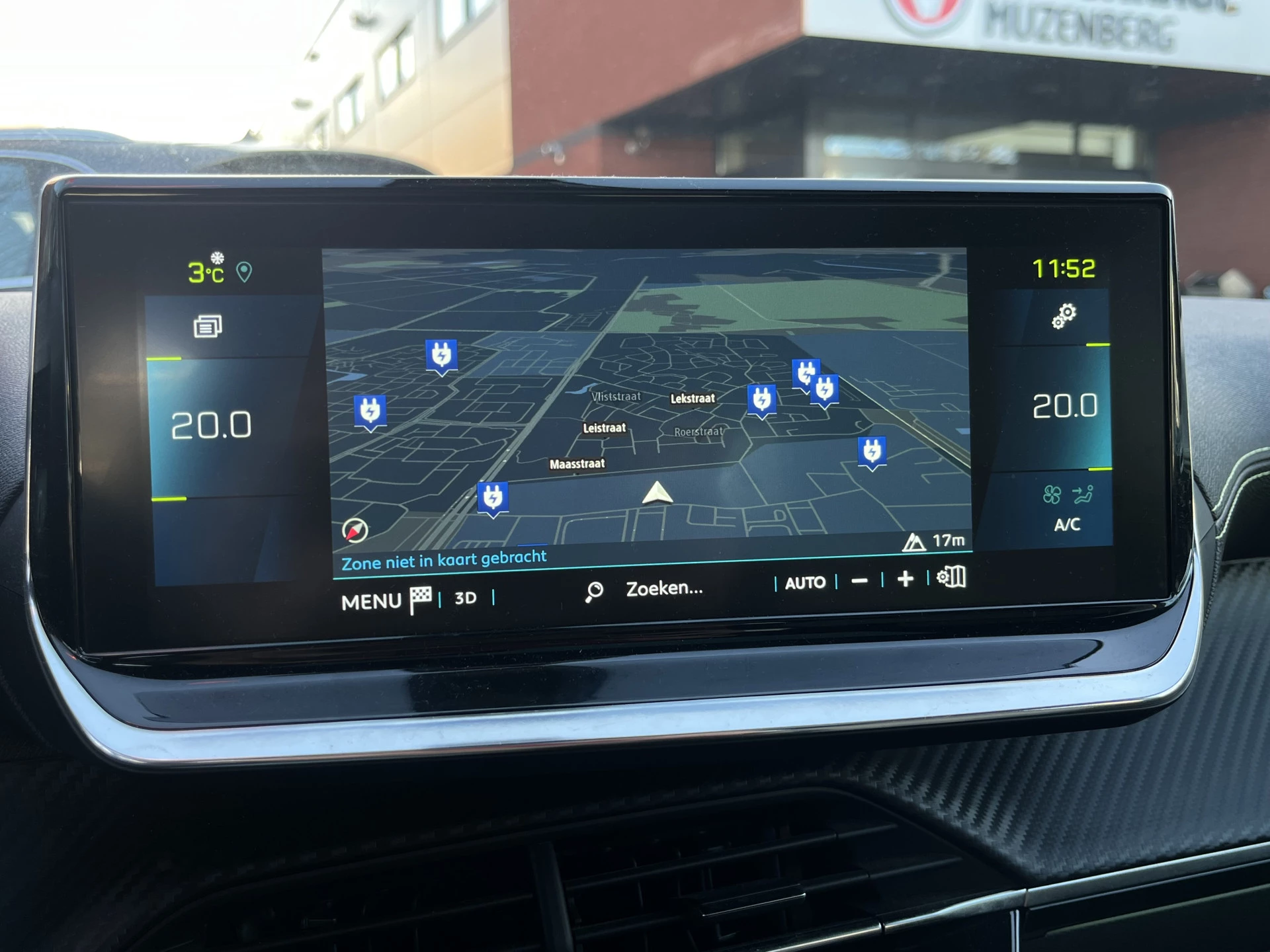 Hoofdafbeelding Peugeot e-2008