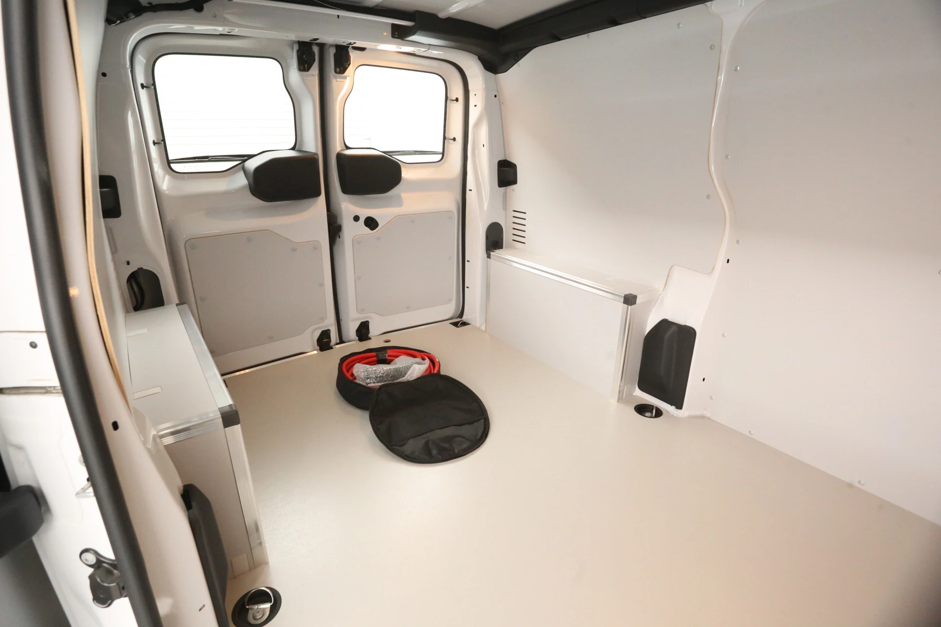 Hoofdafbeelding Peugeot e-Expert