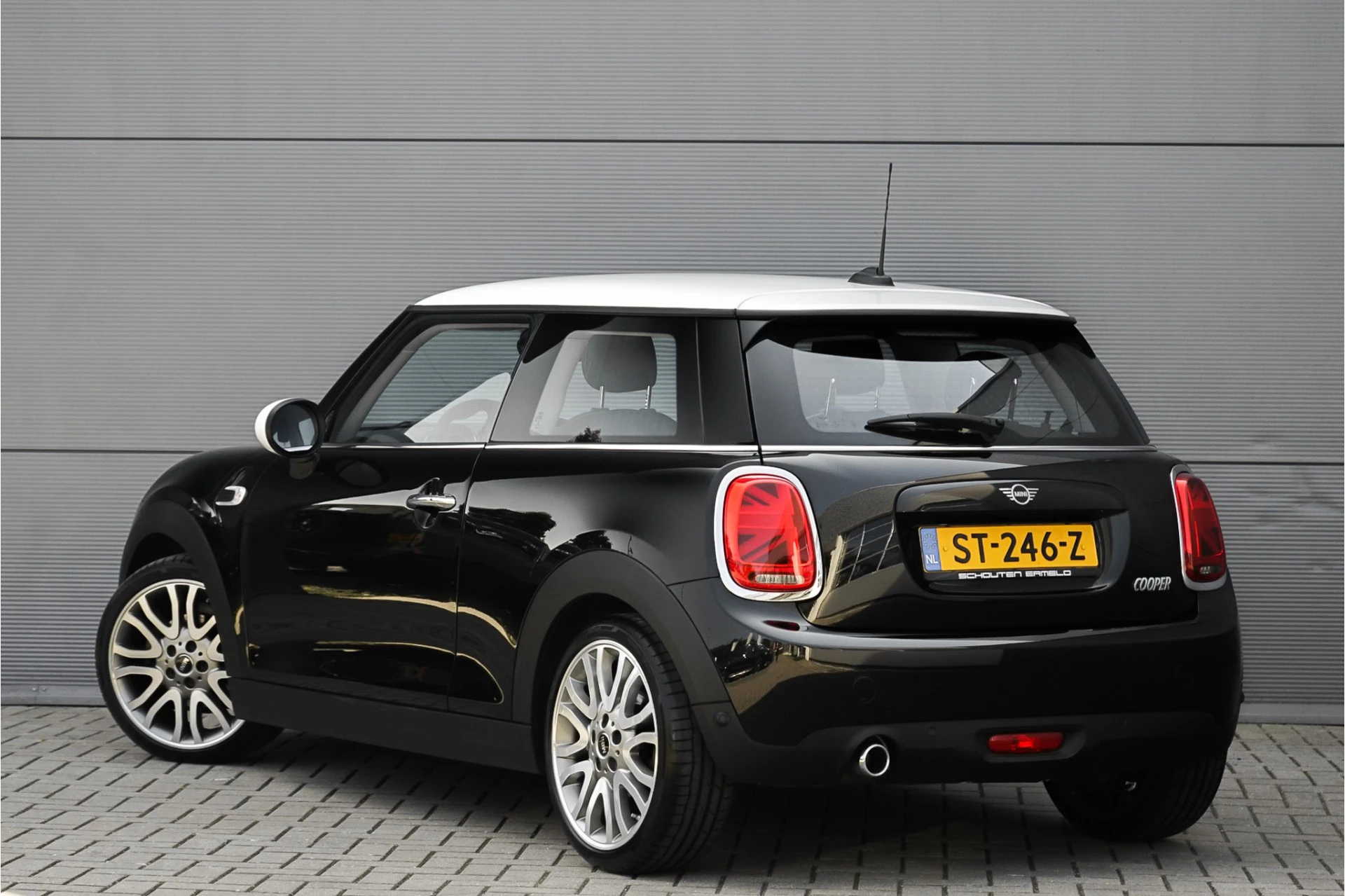 Hoofdafbeelding MINI Cooper