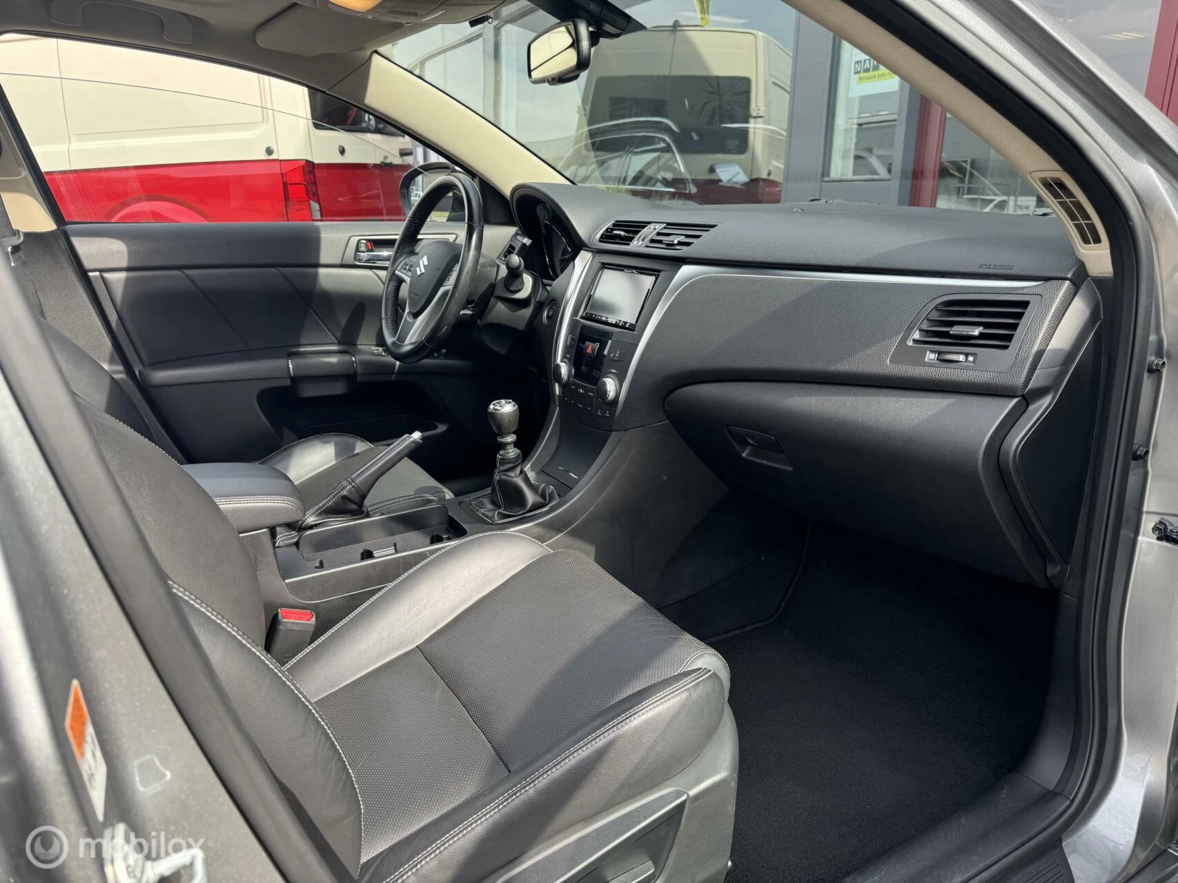 Hoofdafbeelding Suzuki Kizashi