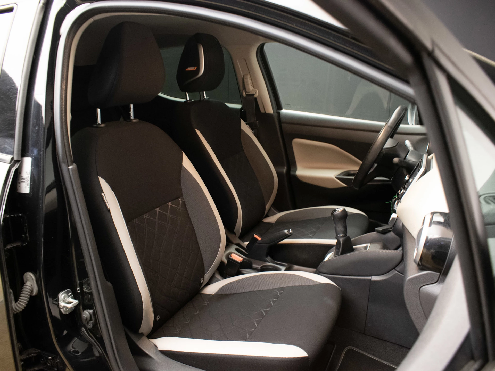 Hoofdafbeelding Nissan Micra