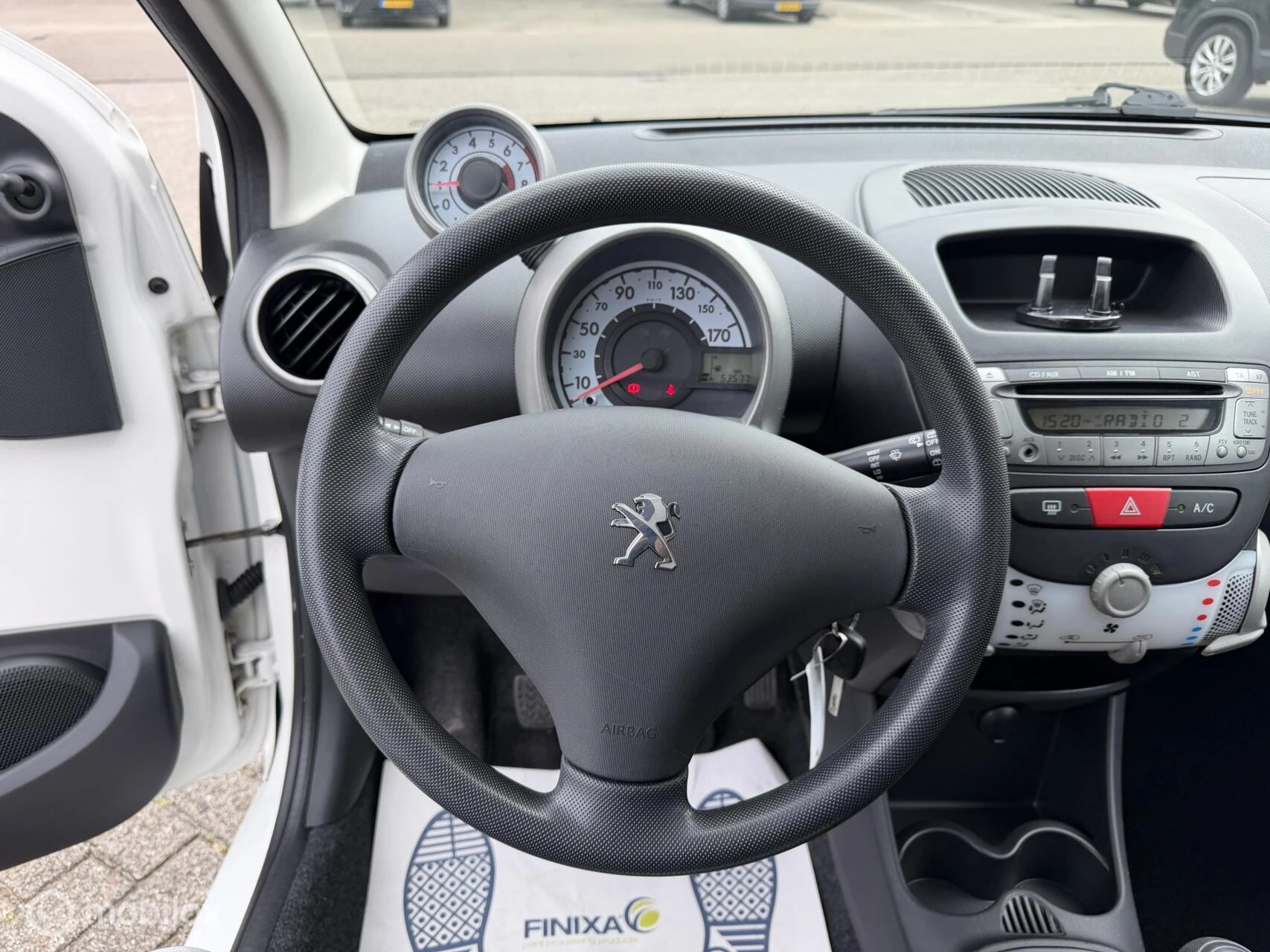Hoofdafbeelding Peugeot 107