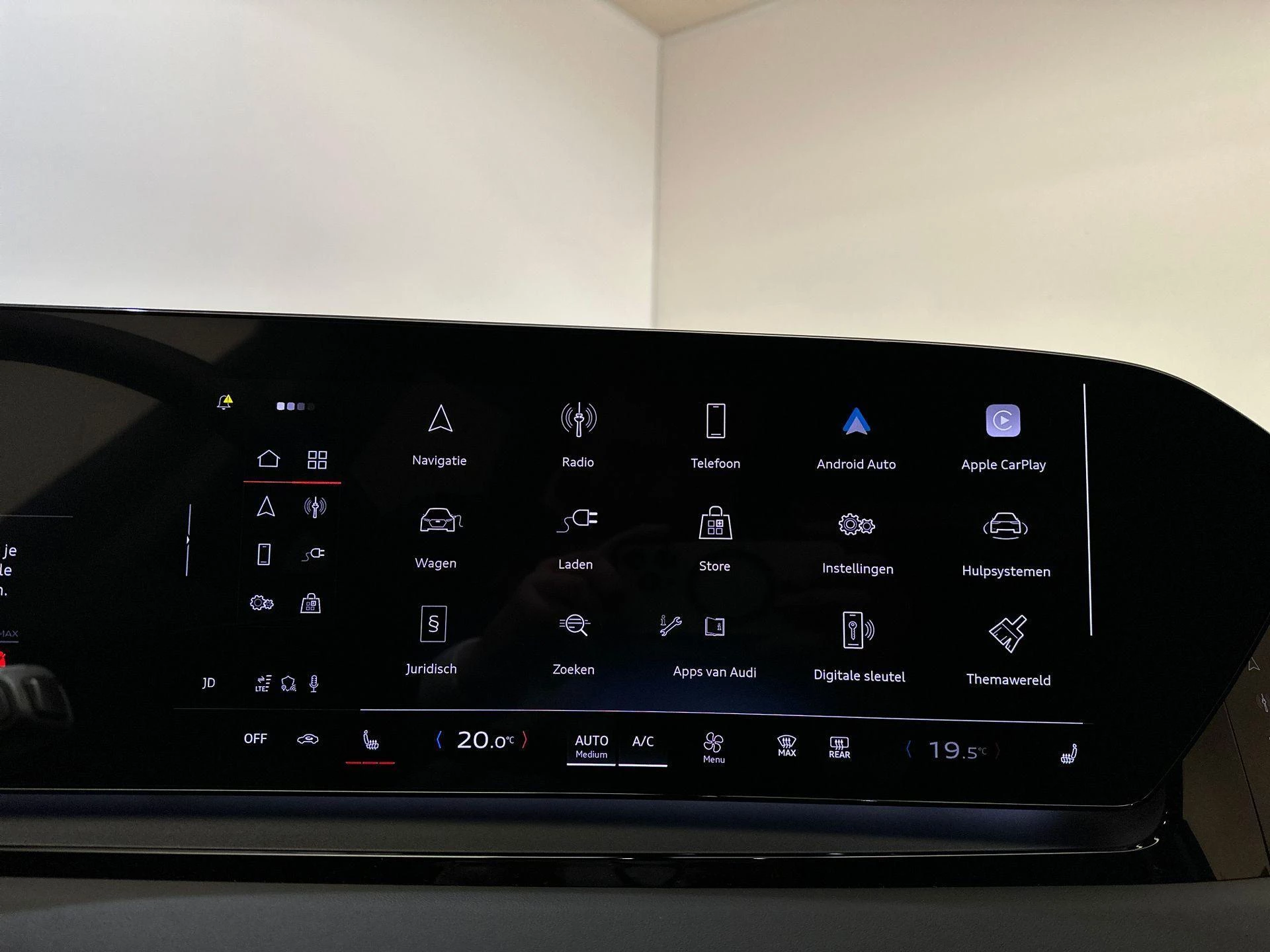 Hoofdafbeelding Audi Q6 e-tron
