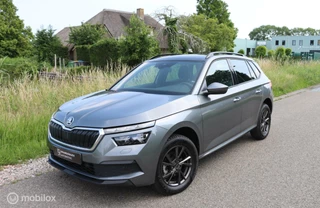 Hoofdafbeelding Škoda Kamiq Skoda Kamiq 1.0 TSI Business / Pano / Camera / Carplay