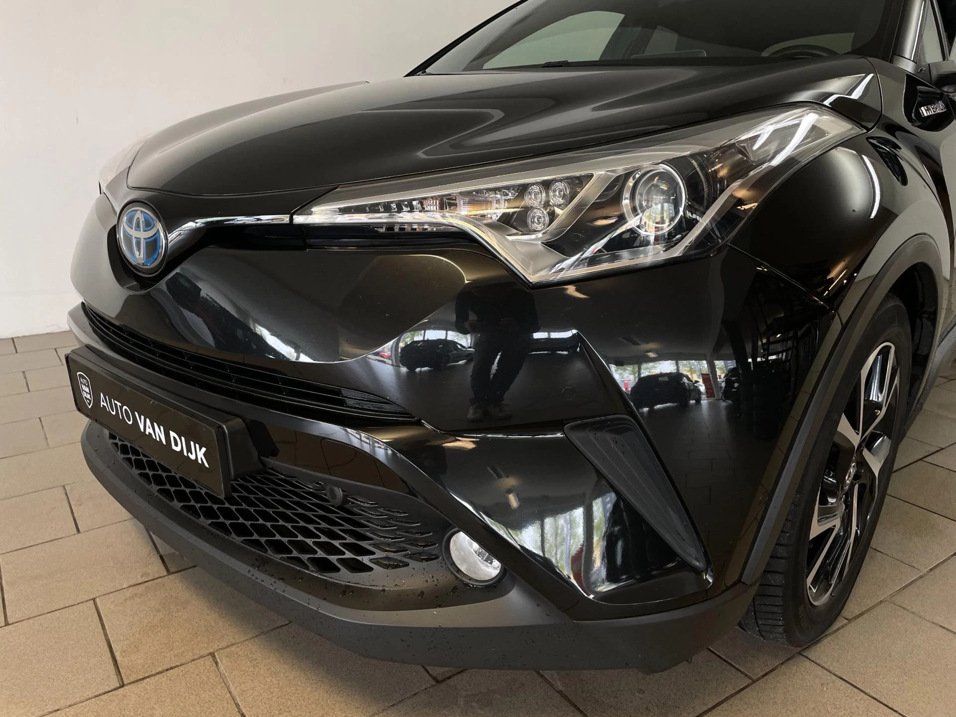 Hoofdafbeelding Toyota C-HR