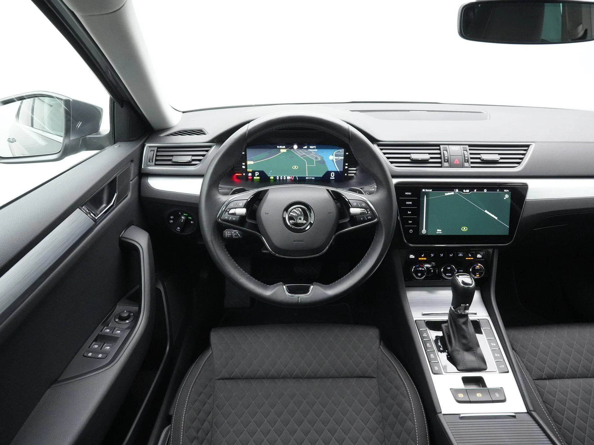 Hoofdafbeelding Škoda Superb