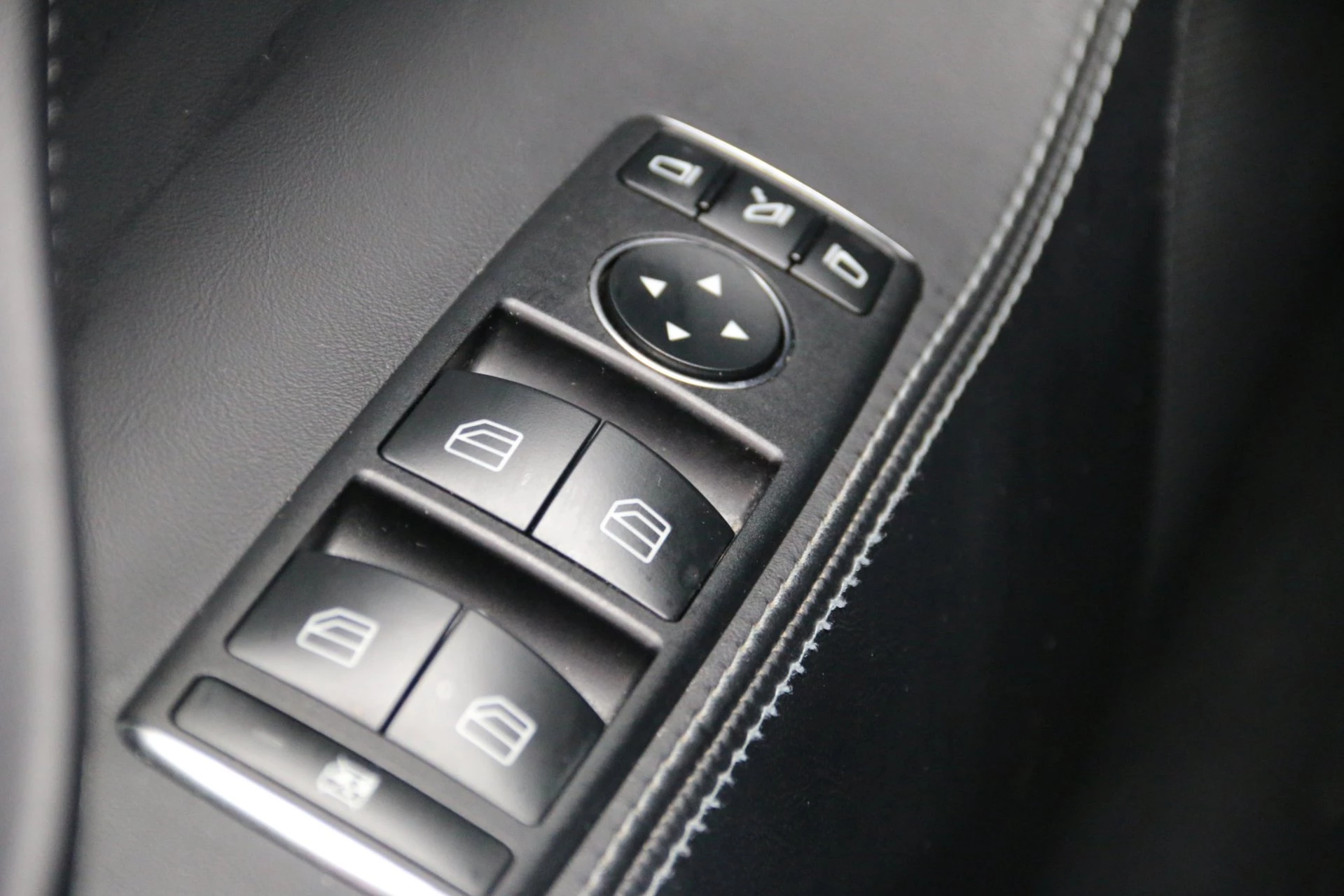 Hoofdafbeelding Tesla Model S