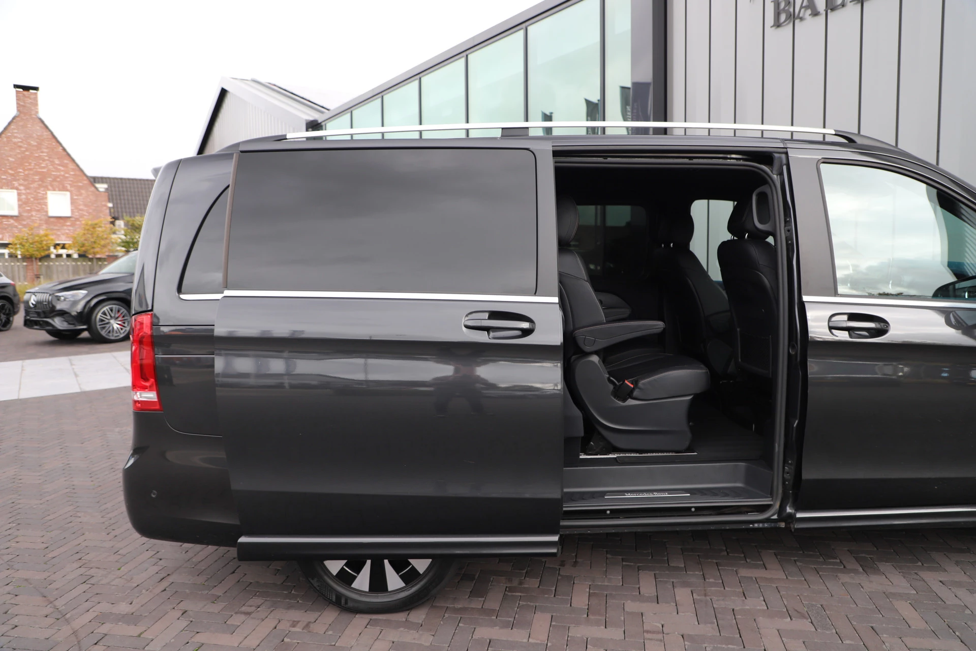 Hoofdafbeelding Mercedes-Benz EQV